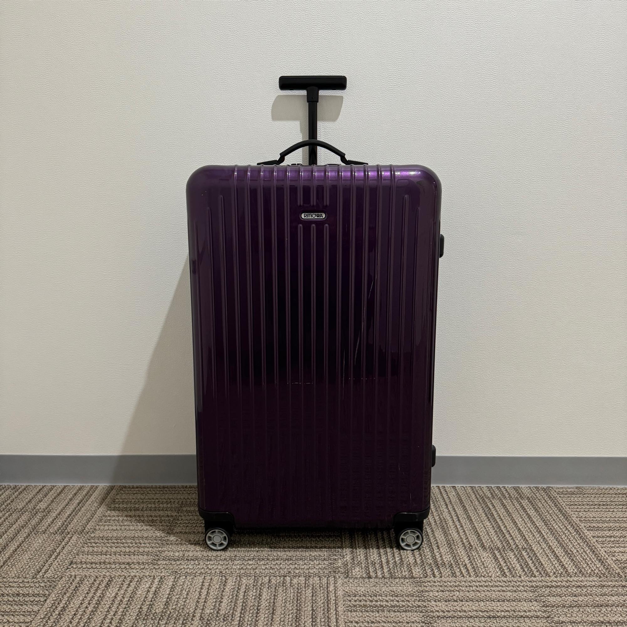 リモワ サルサエアー 中古美品 822.70-3 80リットル 4輪