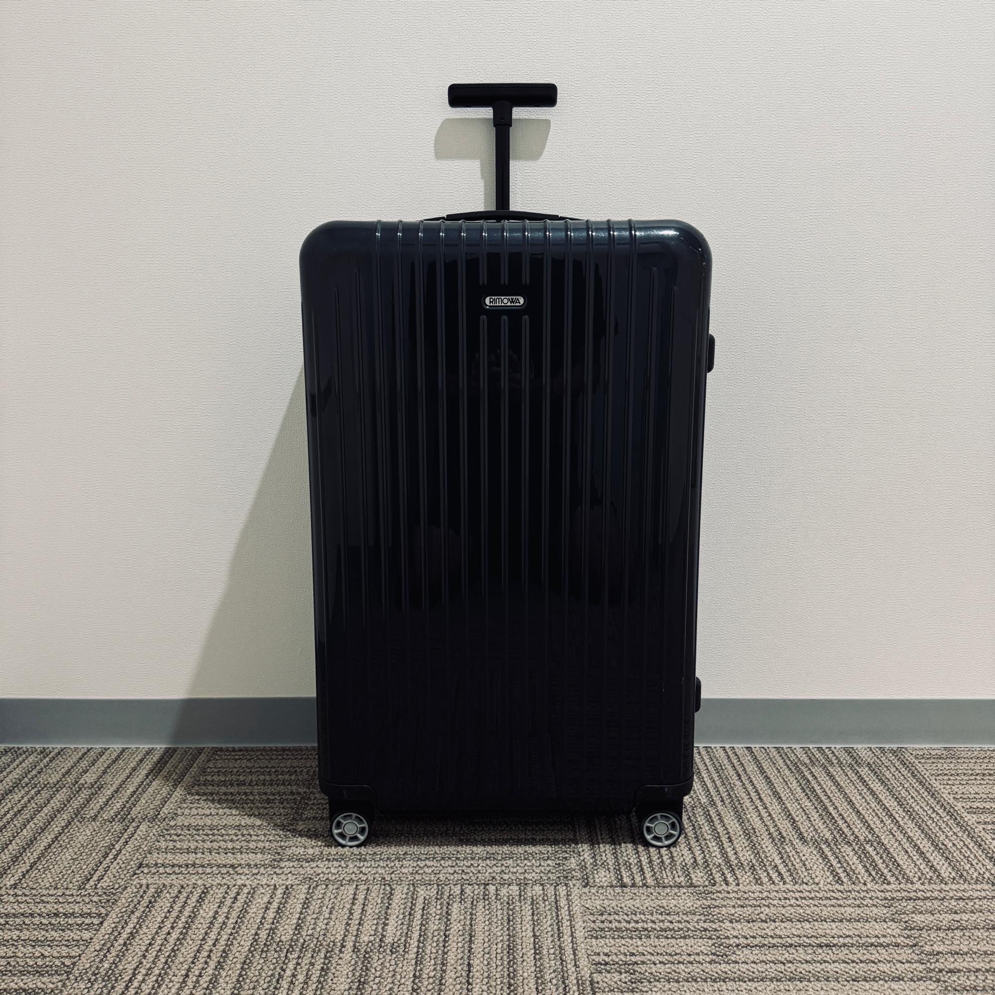 リモワ サルサエアー 825.70-3 80リットル 中古美品 4輪