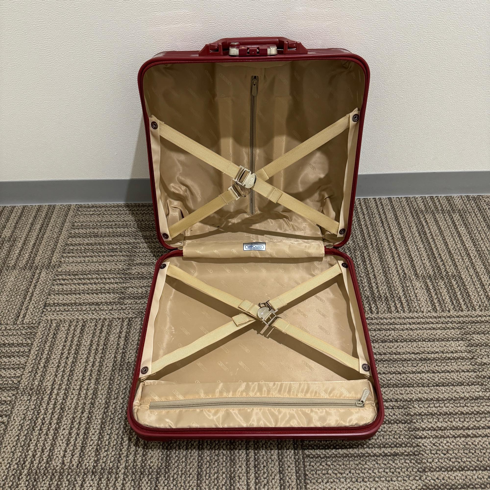 リモワ サルサデラックス U853.40-3 中古美品 25リットル 2輪