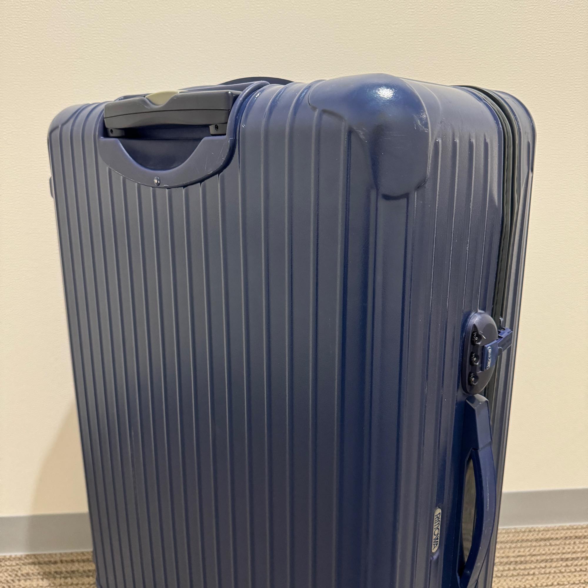 リモワ サルサ 854.70-3 82リットル 中古商品 2輪