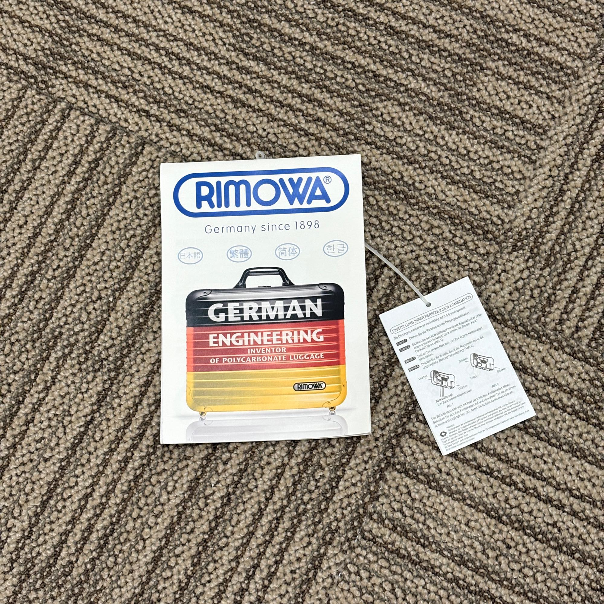 リモワ サルサ 869.70-3 82リットル 中古美品 4輪