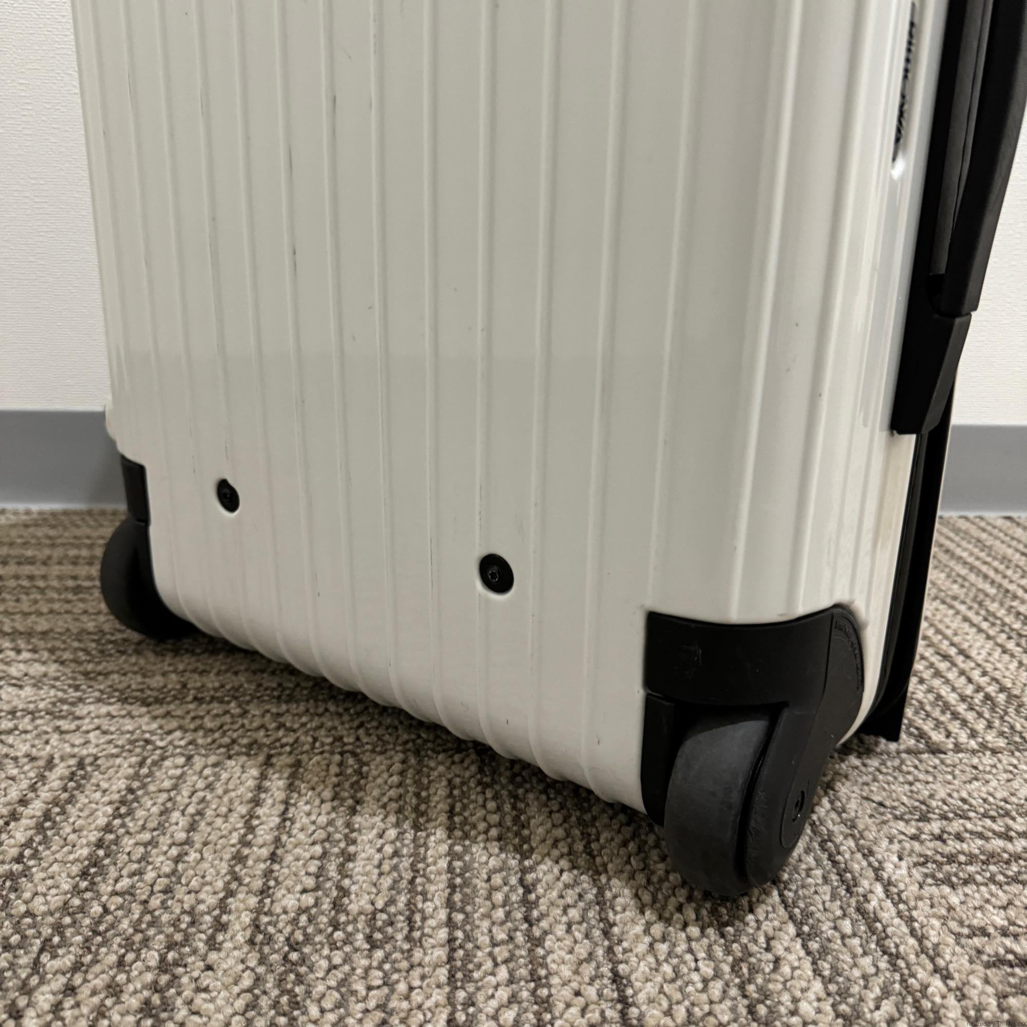リモワ サルサ 898.06-3 35リットル 中古美品 2輪