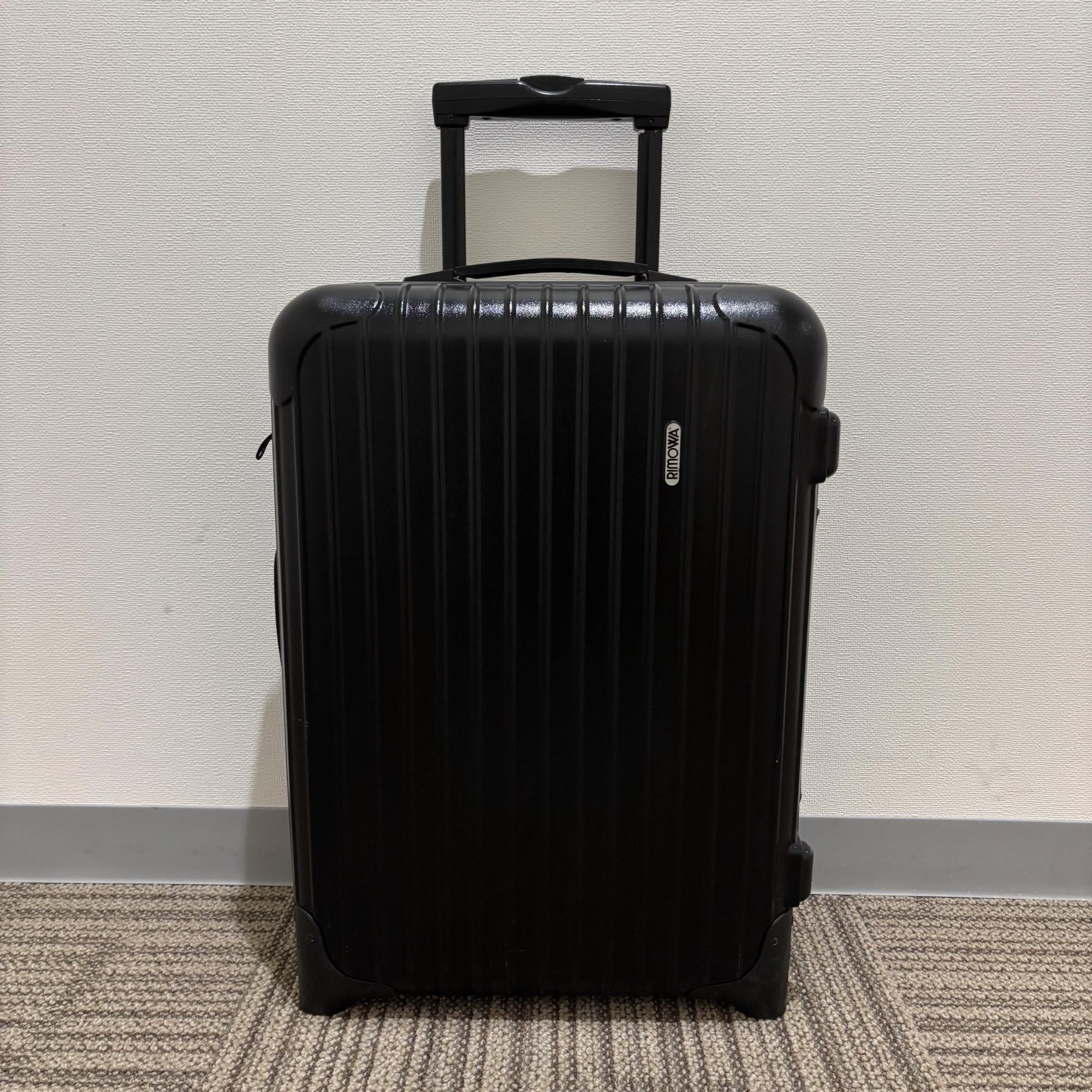 リモワ エッセンシャル(サルサ) 851.52-32 32リットル 中古商品 2輪