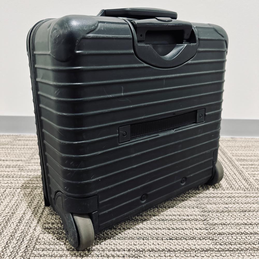 リモワ サルサトロリー 810.40-4 27リットル 中古商品 2輪