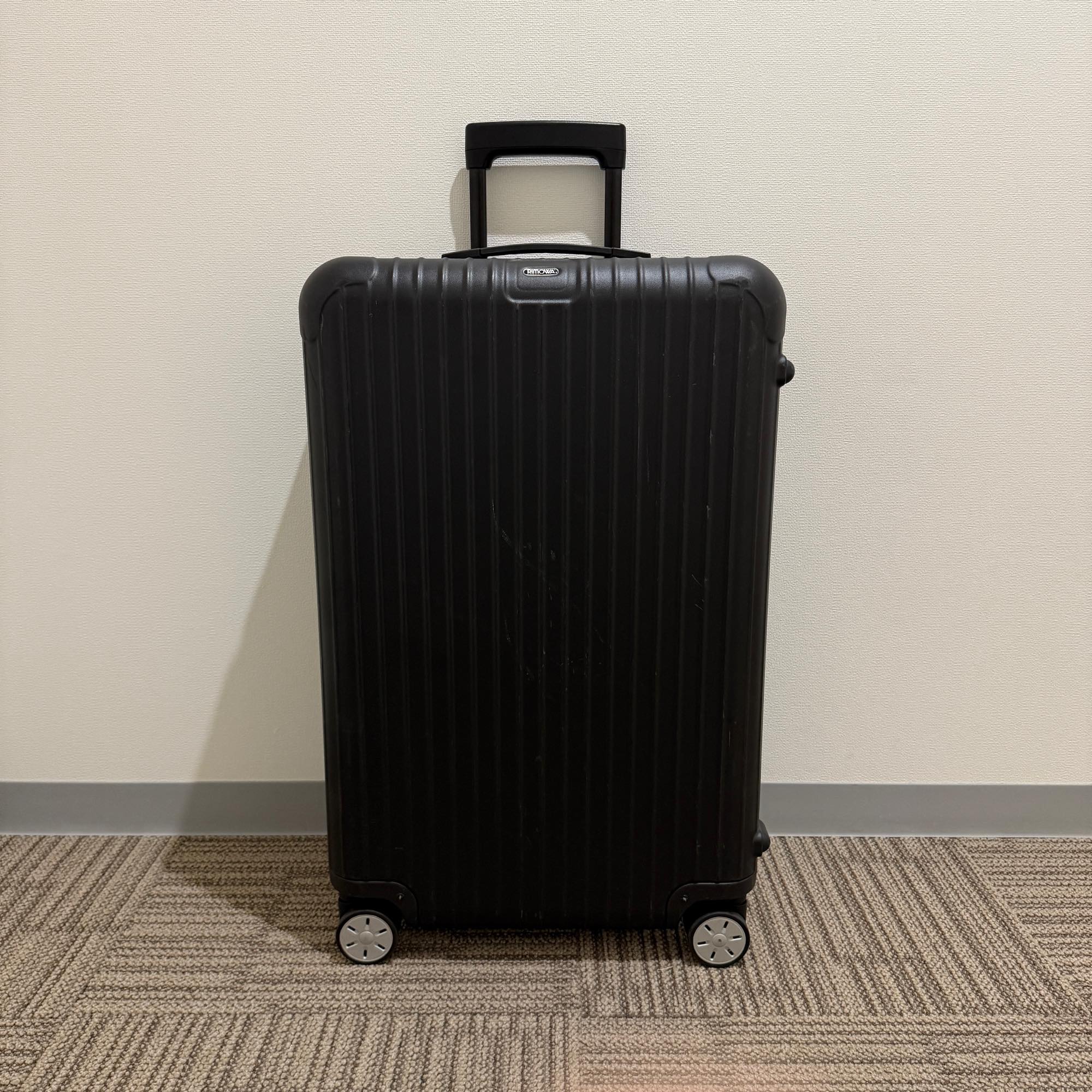 リモワ サルサ 810.70-4 78リットル 中古美品 4輪