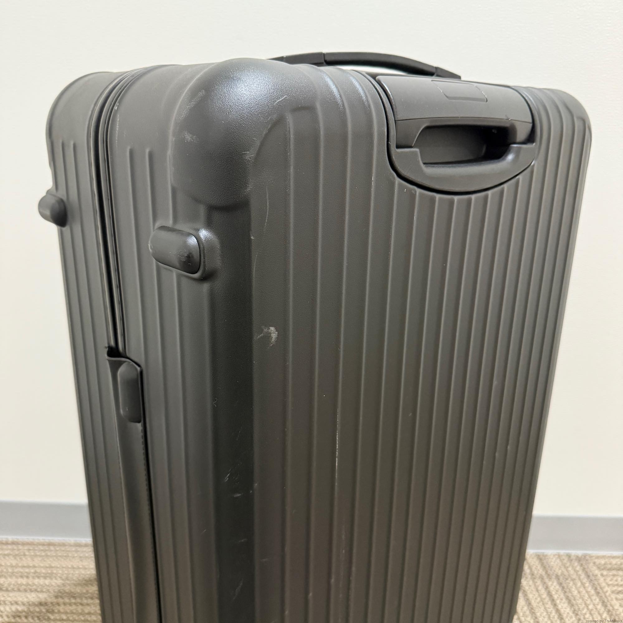 リモワ サルサ 810.70-4 78リットル 中古美品 4輪