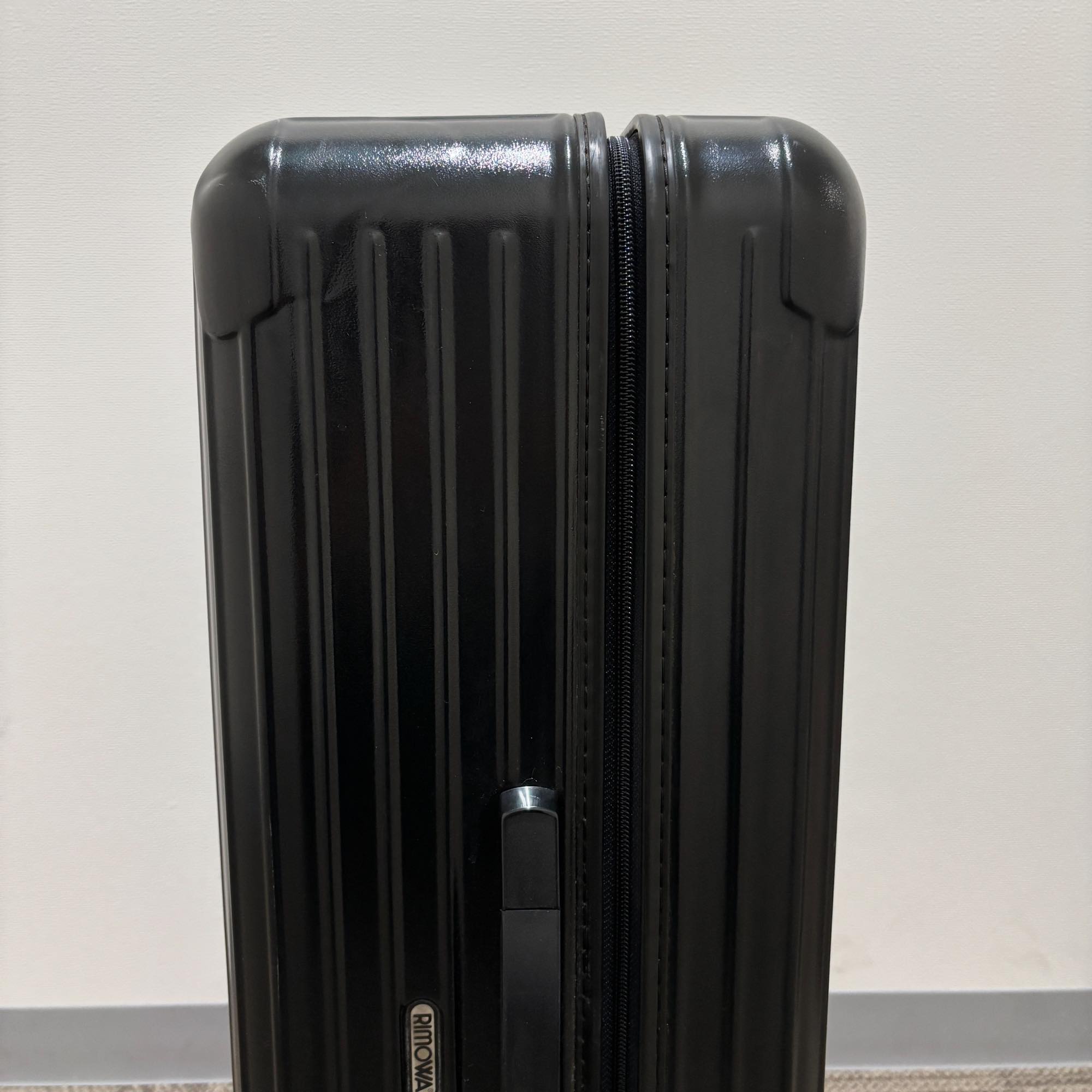 リモワ エッセンシャル (サルサ) 811.70-4 78リットル 中古美品 2輪
