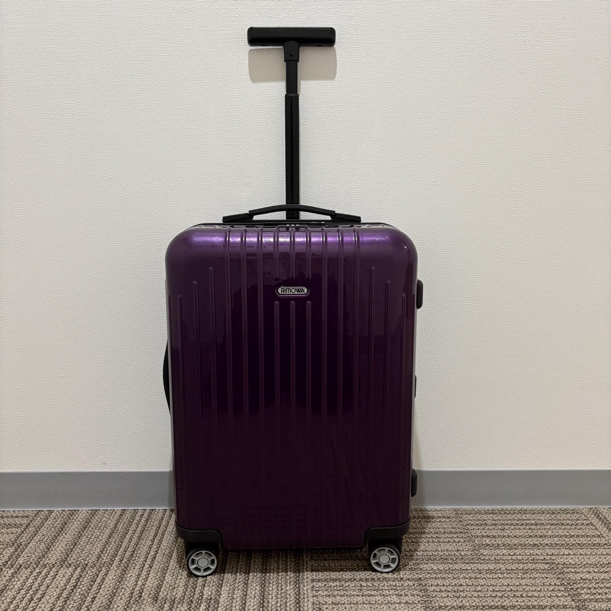 リモワ サルサエアー 822.52-4 中古美品 33リットル 4輪
