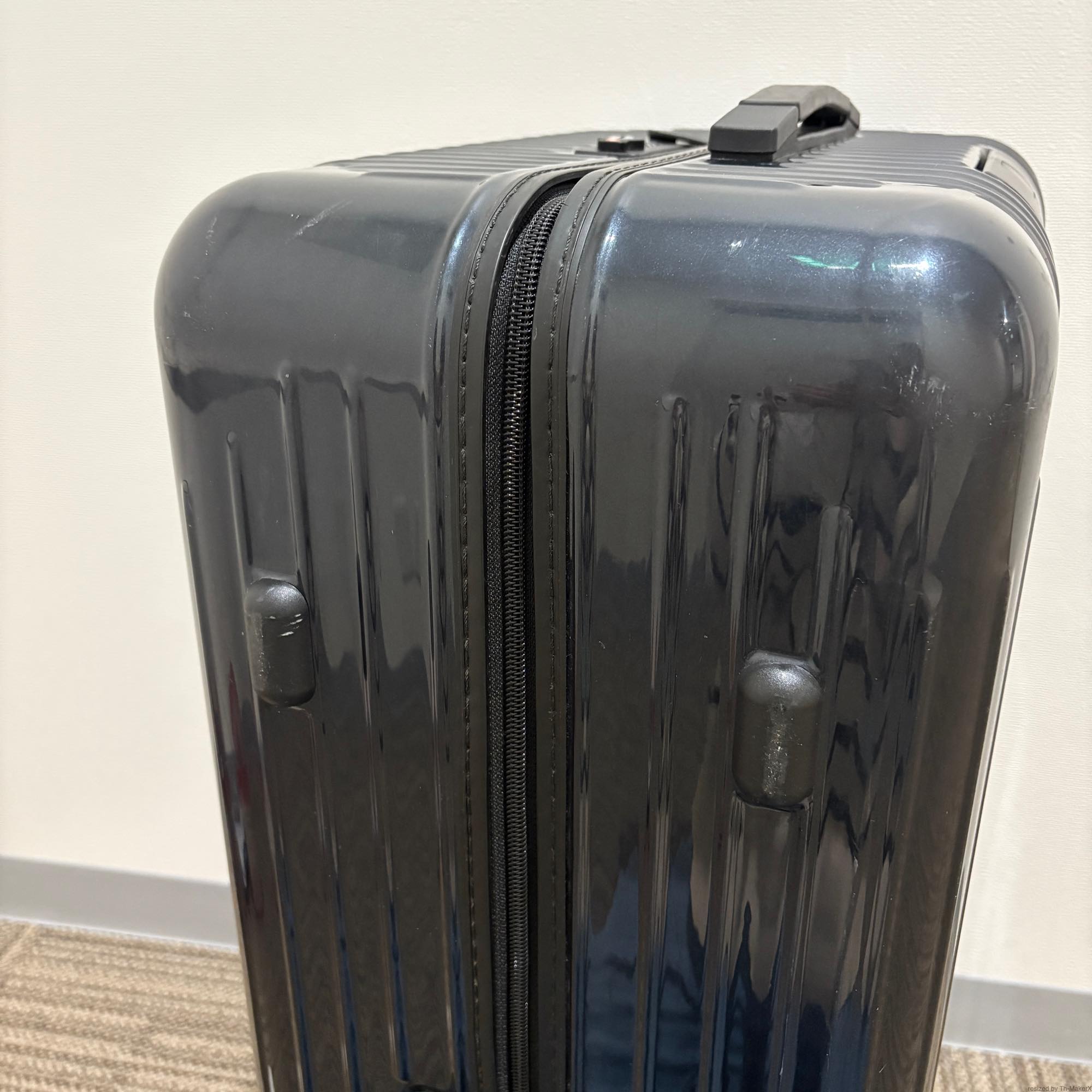 リモワ サルサエアー 825.70-4 80リットル 中古美品 4輪