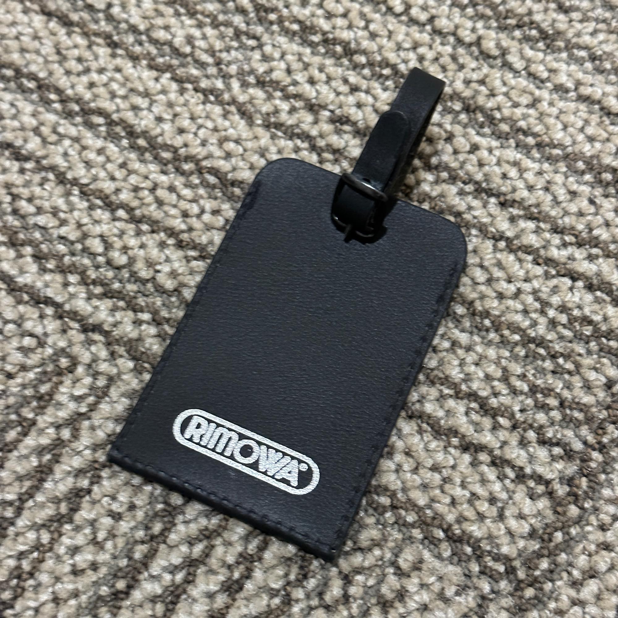 リモワ サルサ 851.63-4 中古美品 63リットル 2輪