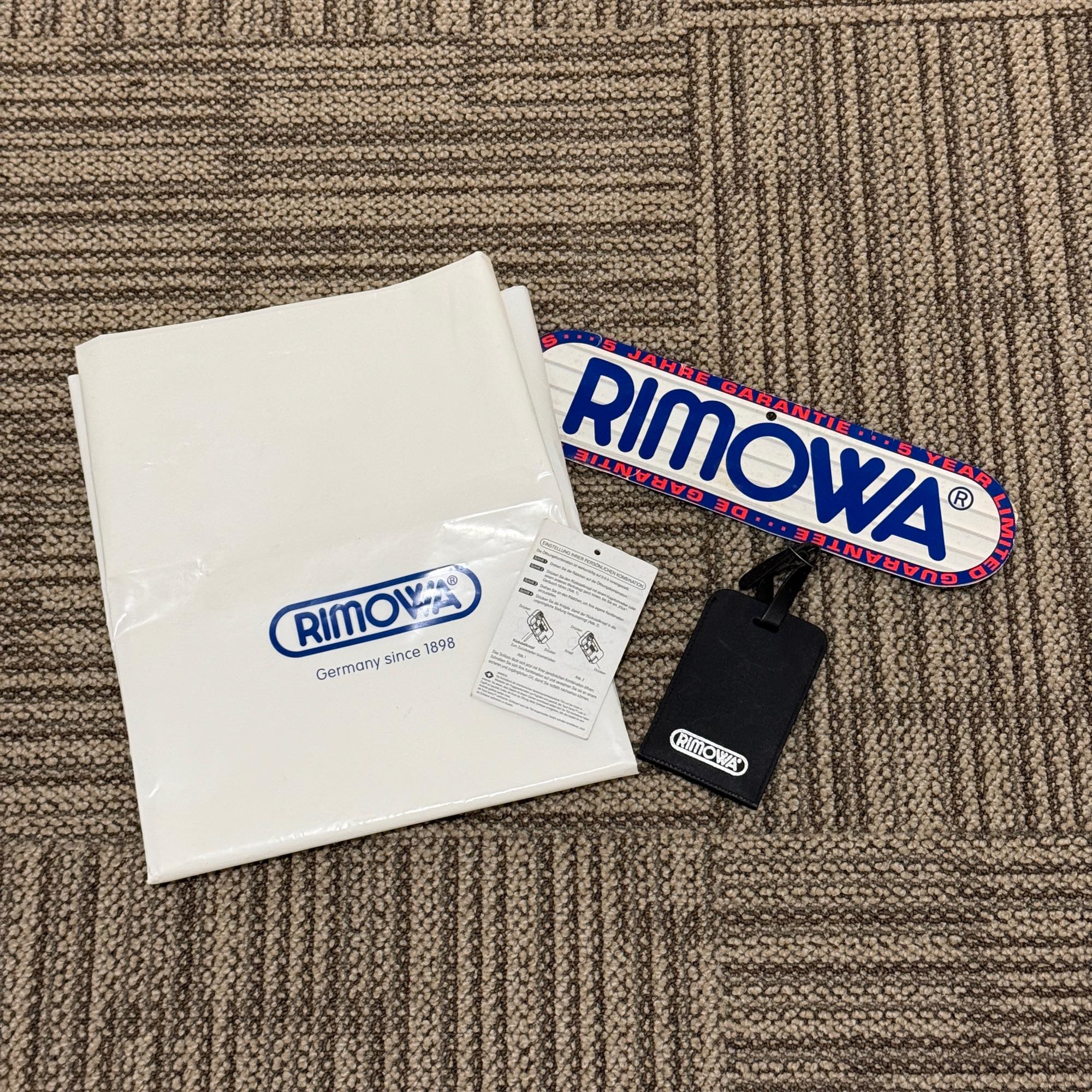リモワ サルサ 851.77-4 104リットル 中古商品 2輪