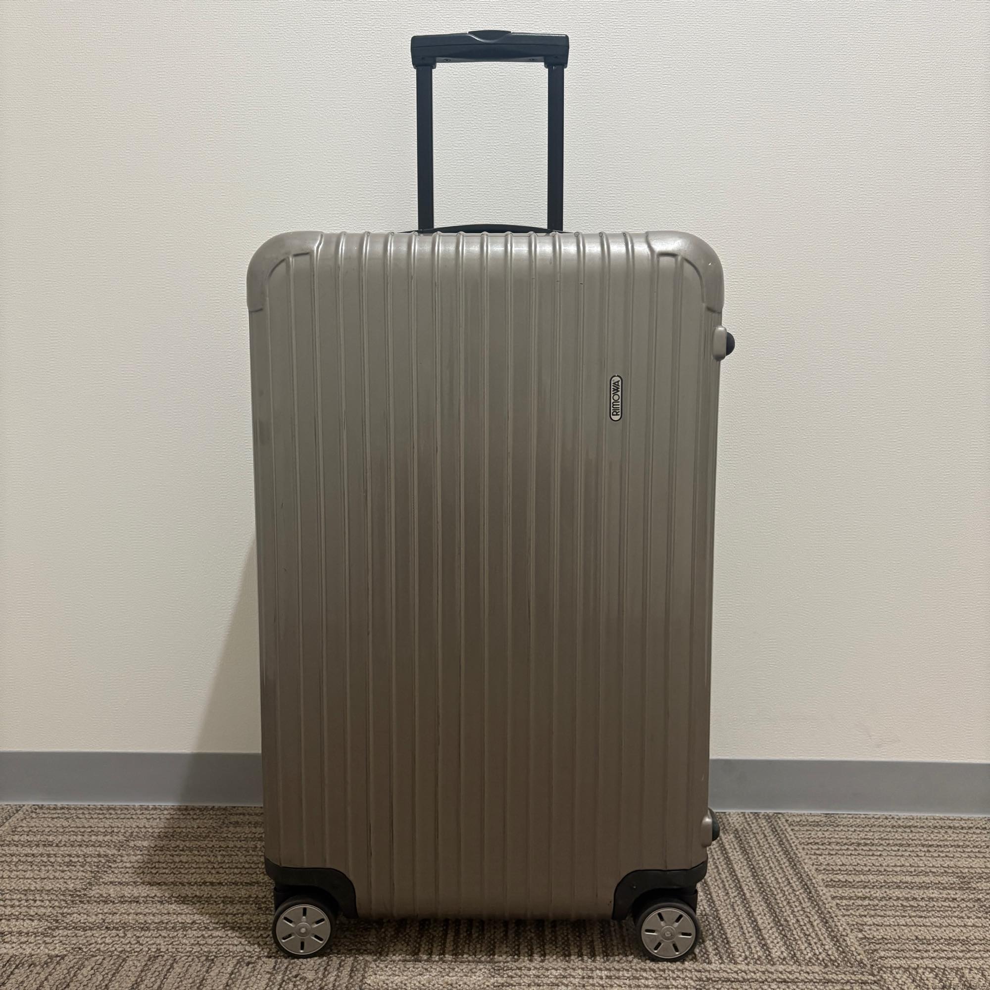 リモワ サルサ(エッセンシャル) 869.70-4 82リットル 中古美品 4輪