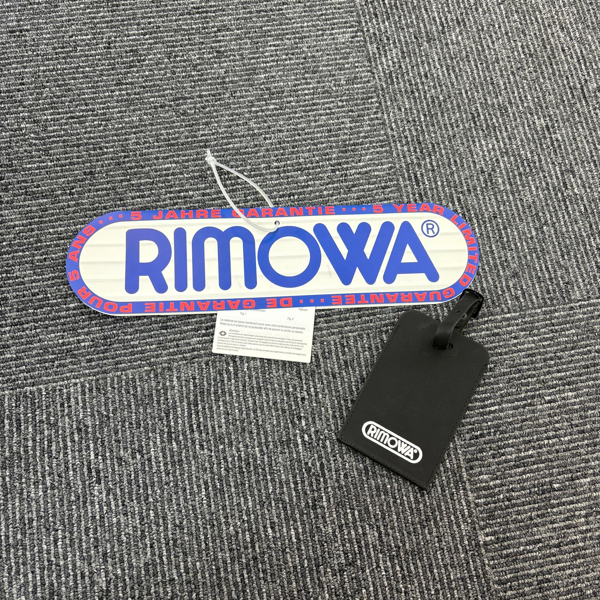 リモワ サルサ(エッセンシャル) 中古商品 871.63-4 63リットル 4輪