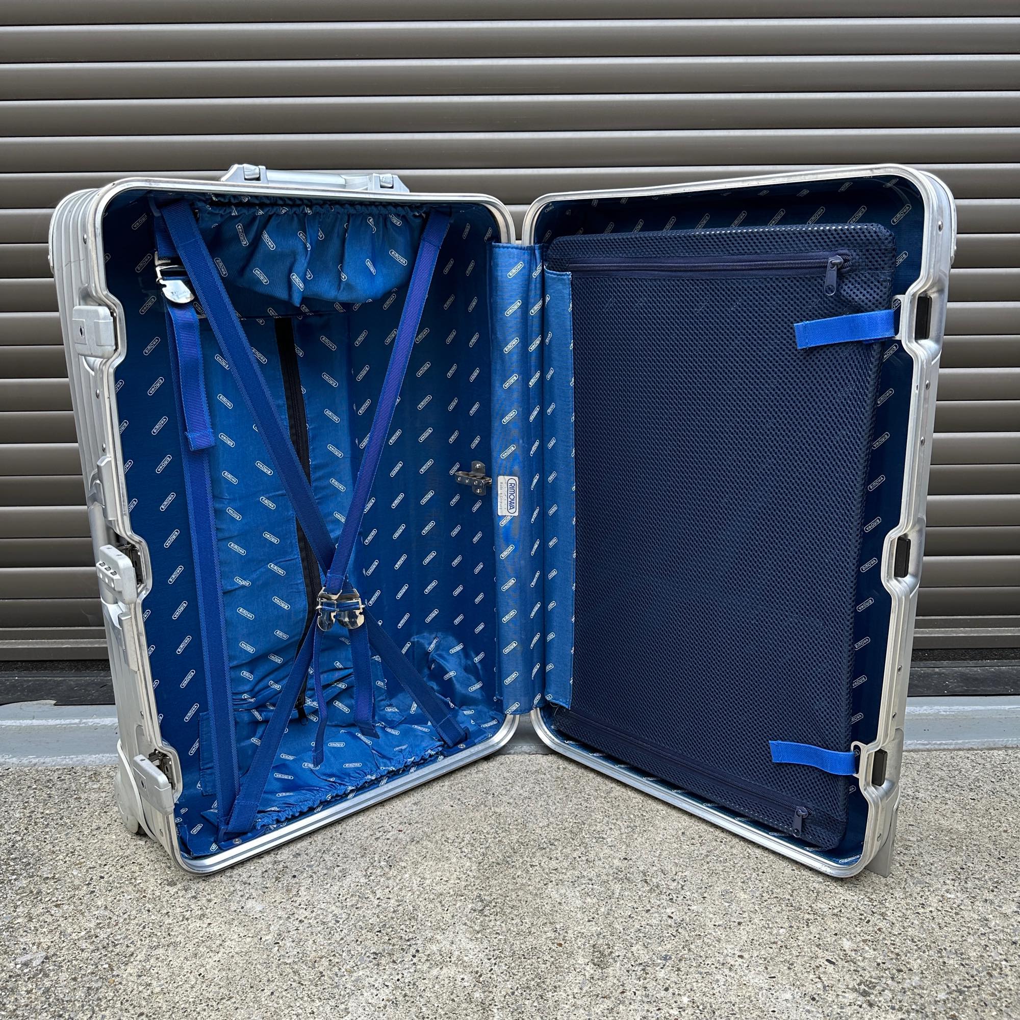 リモワ トパーズ 中古商品 U930.63-4 63リットル 2輪