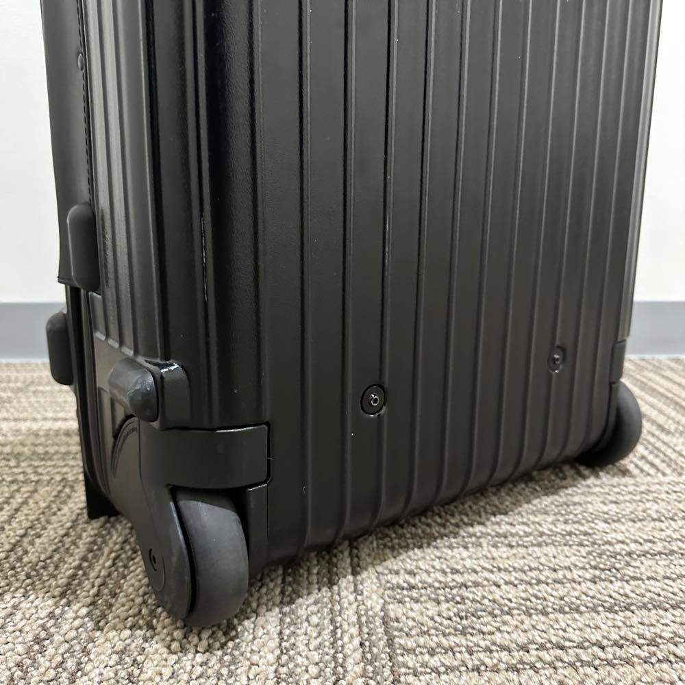 リモワ サルサ 851.52-5 32リットル 中古商品 2輪