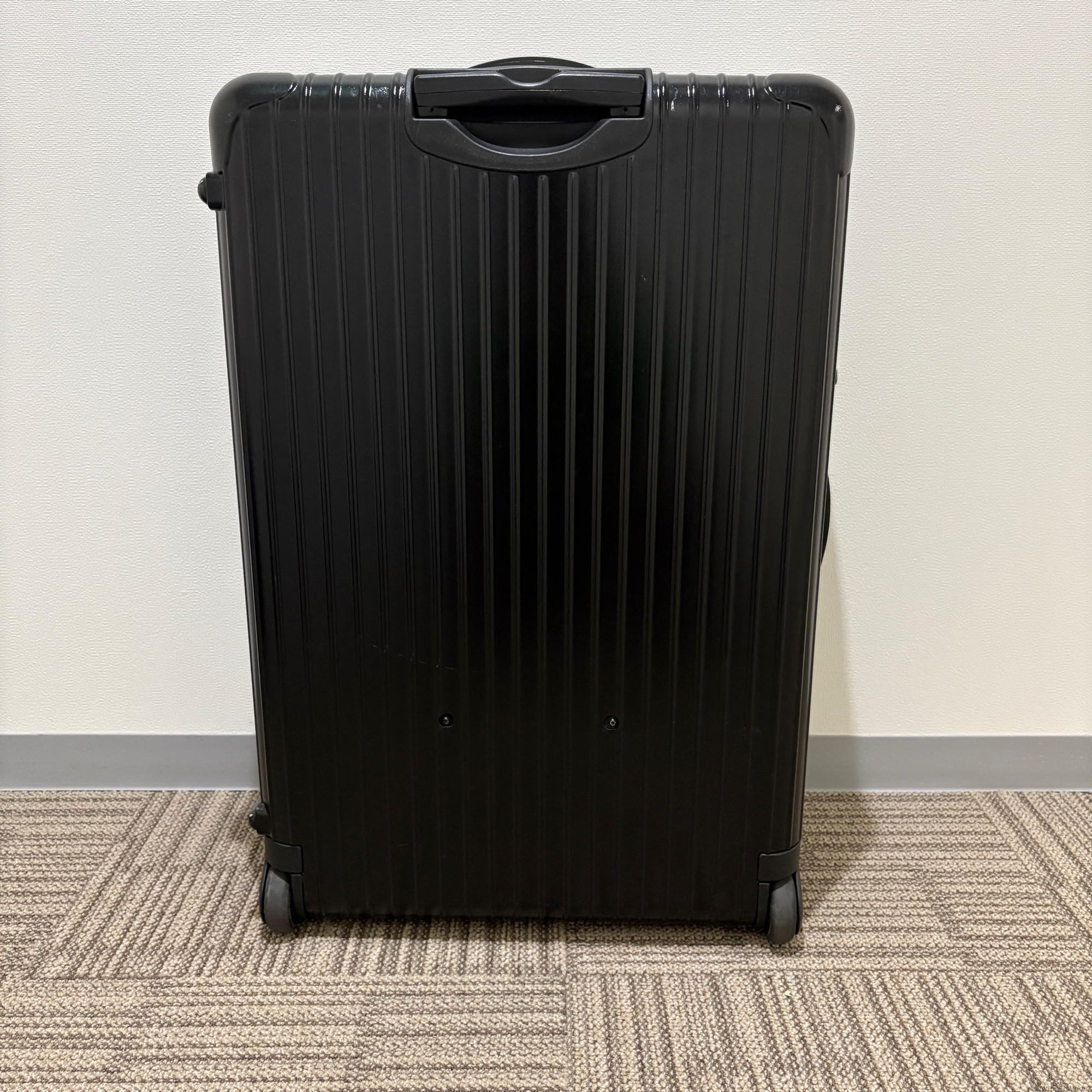 リモワ サルサ 851.77-5 104リットル 中古美品 2輪
