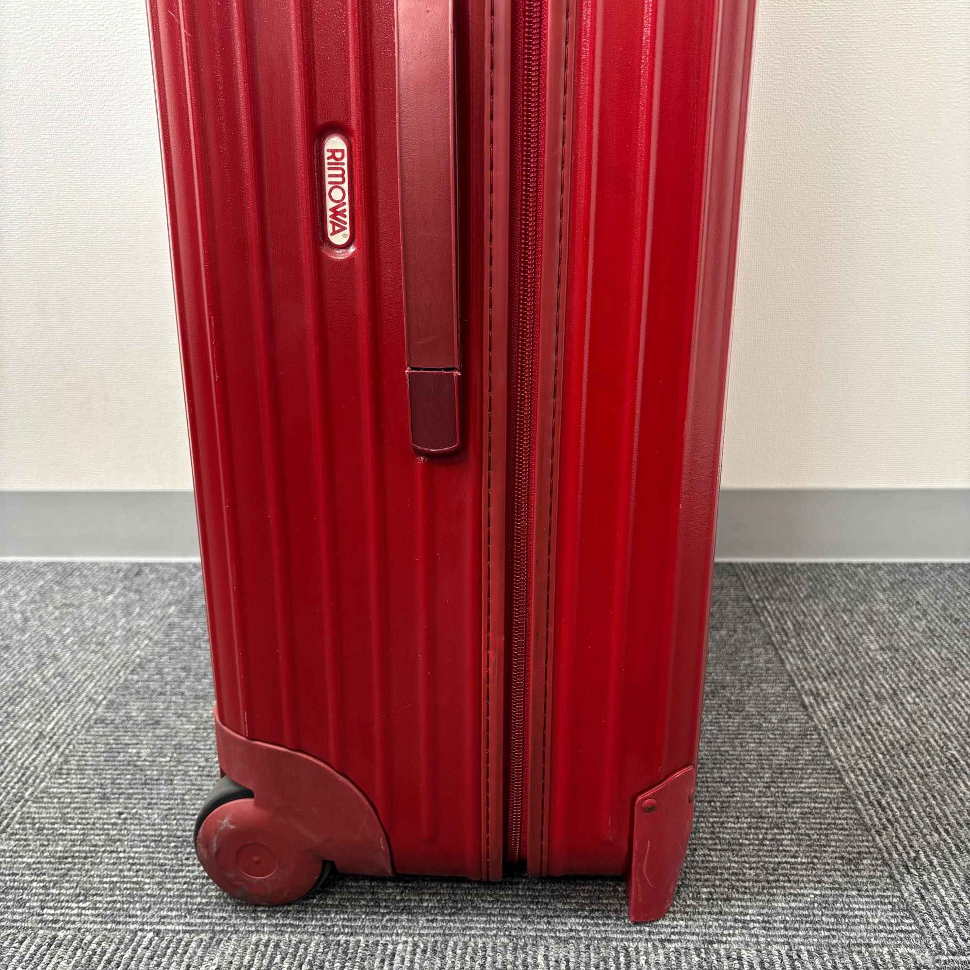 リモワ サルサ(エッセンシャル) U855.70-5 中古美品 82リットル 2輪