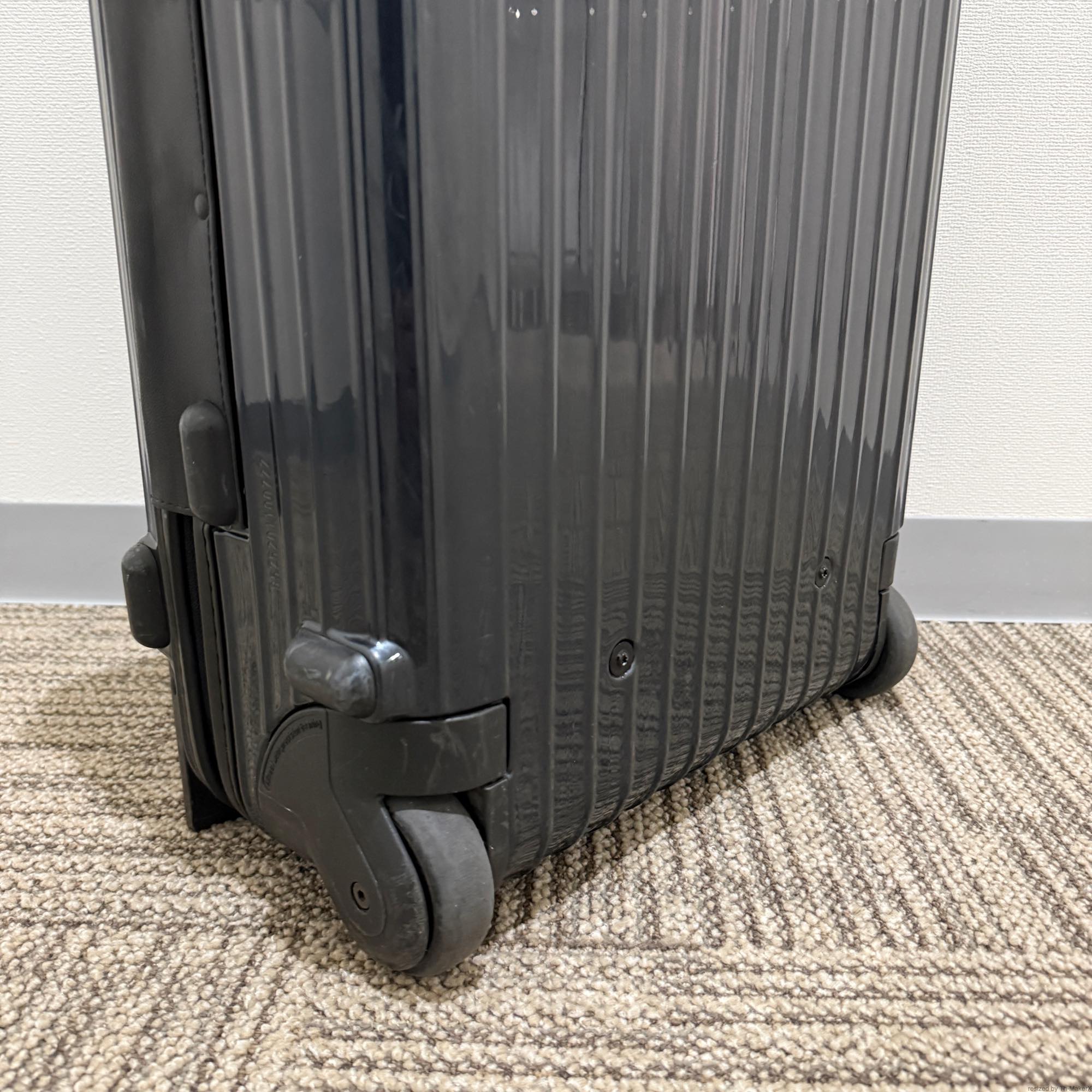 リモワ サルサ 中古美品 857.52-5 35リットル 2輪