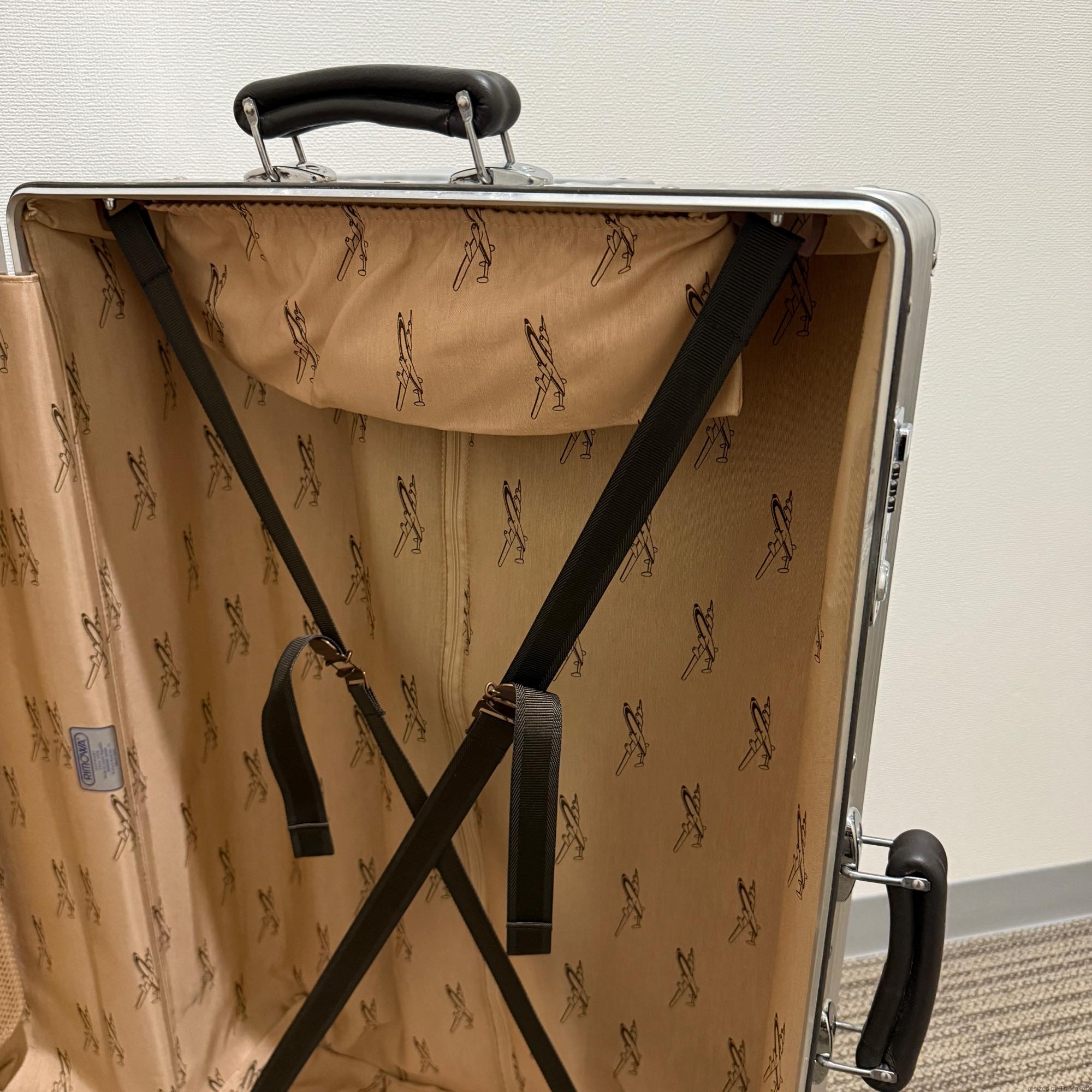 リモワ ルフトハンザ クラシックフライト 中古美品 84L 4輪