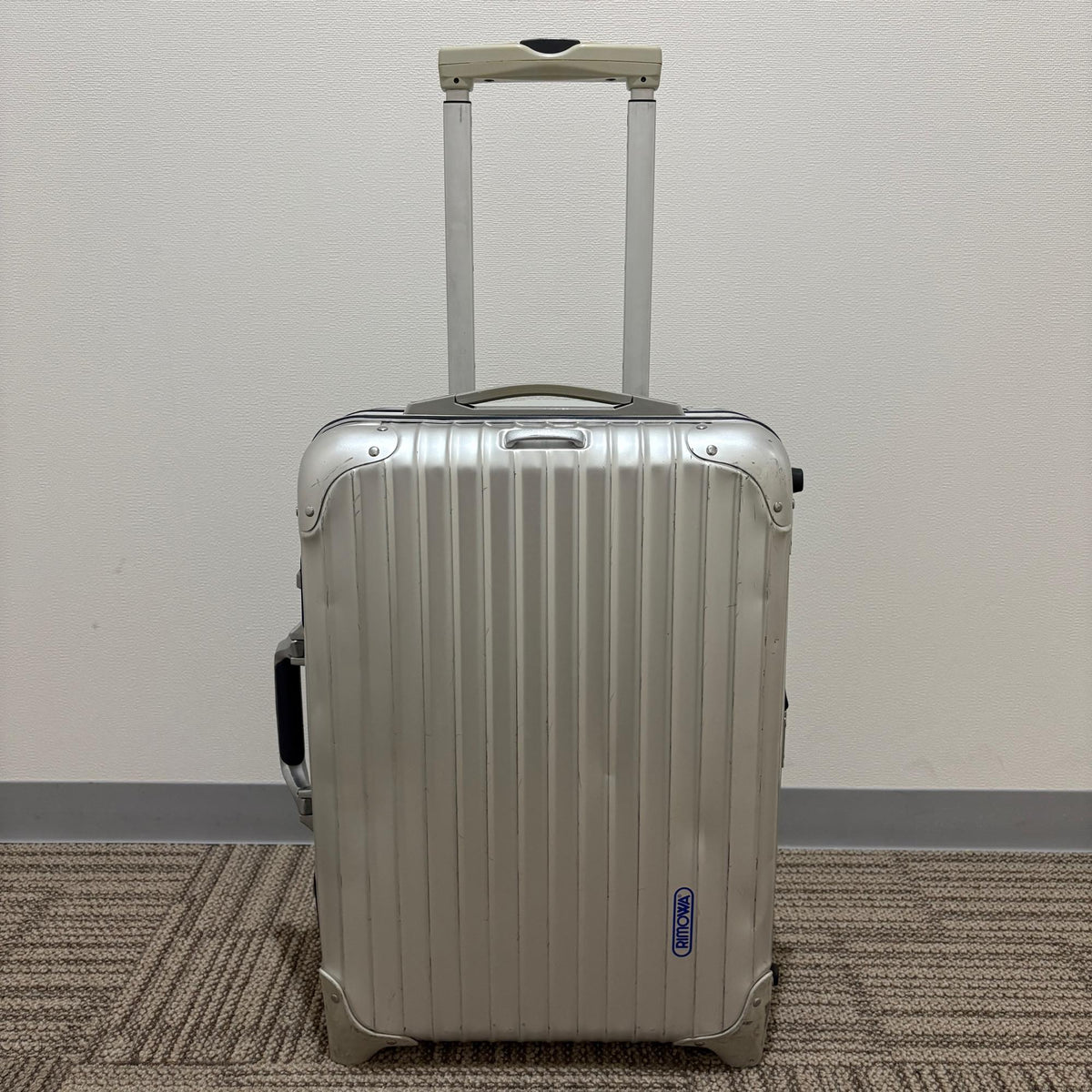 リモワ シルバーインテグラル 925.52-5 35リットル 中古商品 2輪 