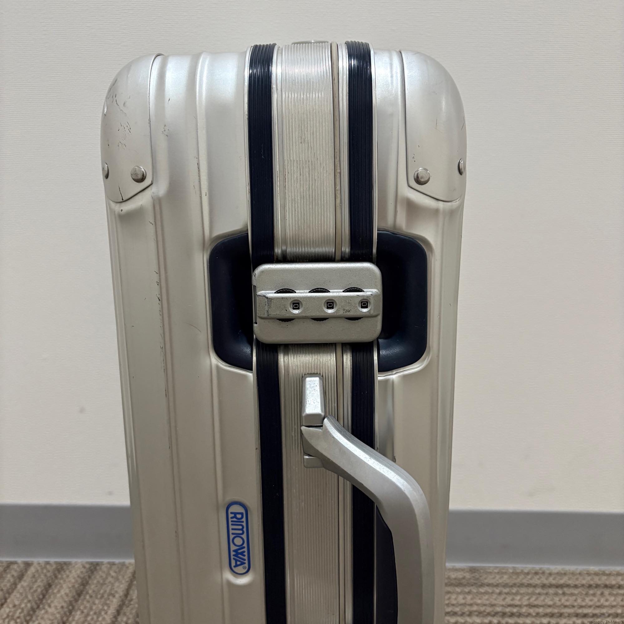 リモワ シルバーインテグラル 925.52-5 35リットル 中古商品 2輪