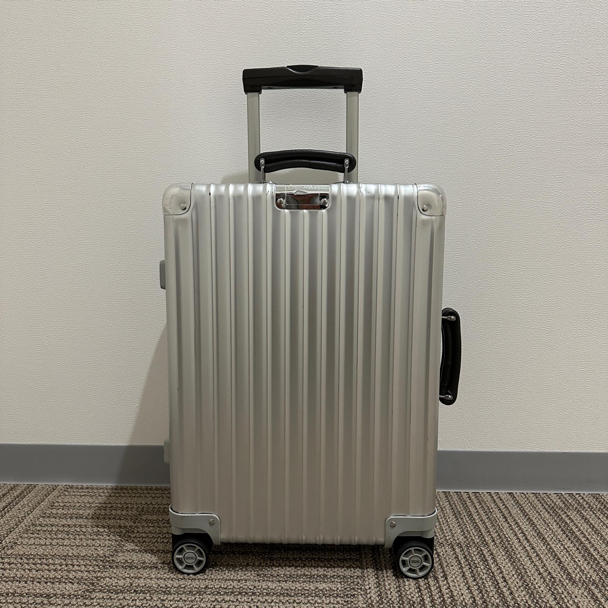 リモワ クラシックフライト 中古美品 971.52-5 33リットル 4輪