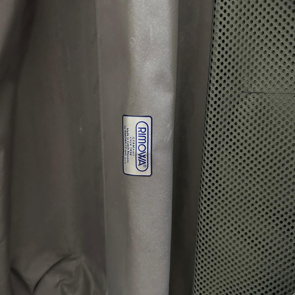 リモワ サルサ 851.52-6 32リットル 中古商品 2輪