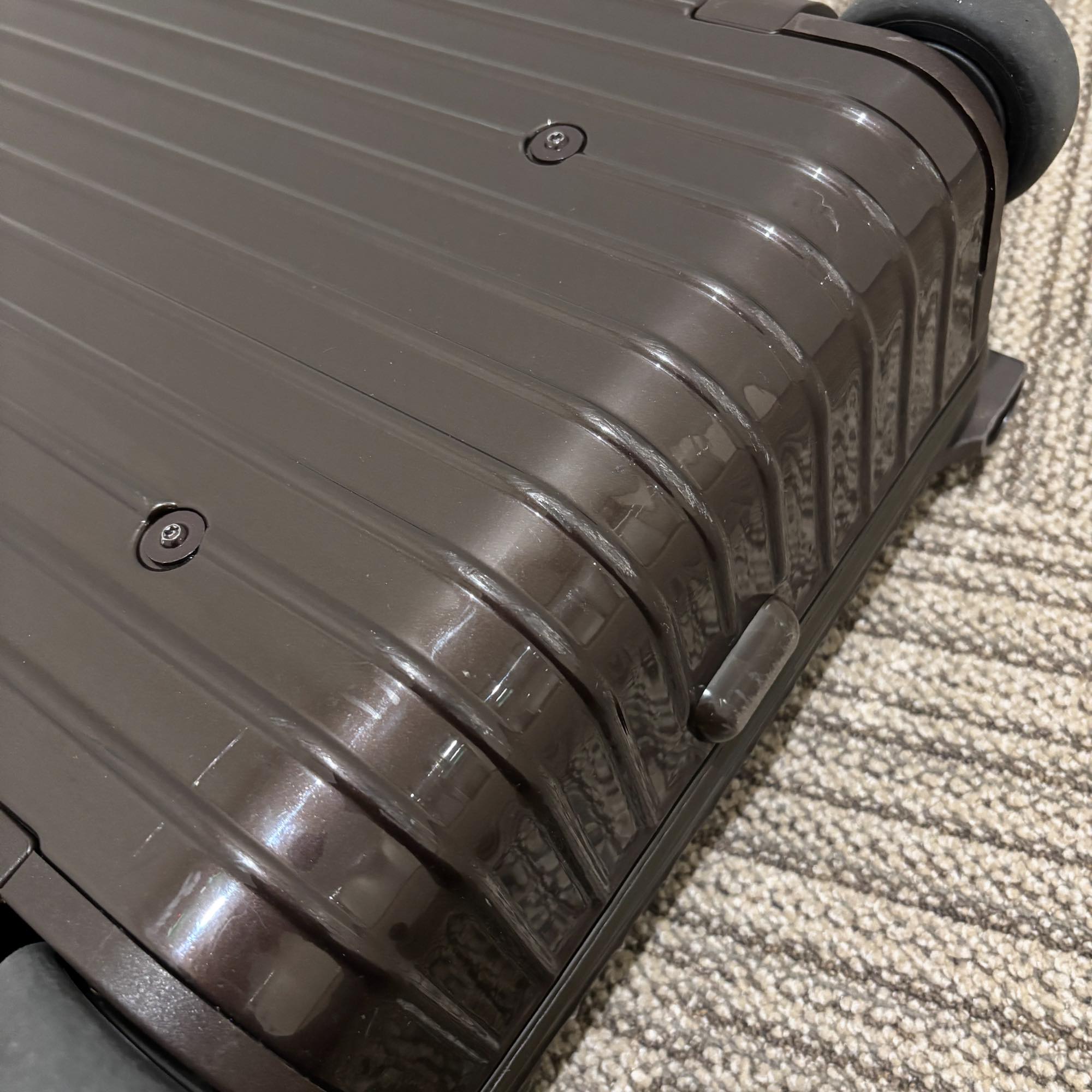 リモワ エッセンシャル (サルサデラックス) 852.52-6 33リットル 中古美品 2輪