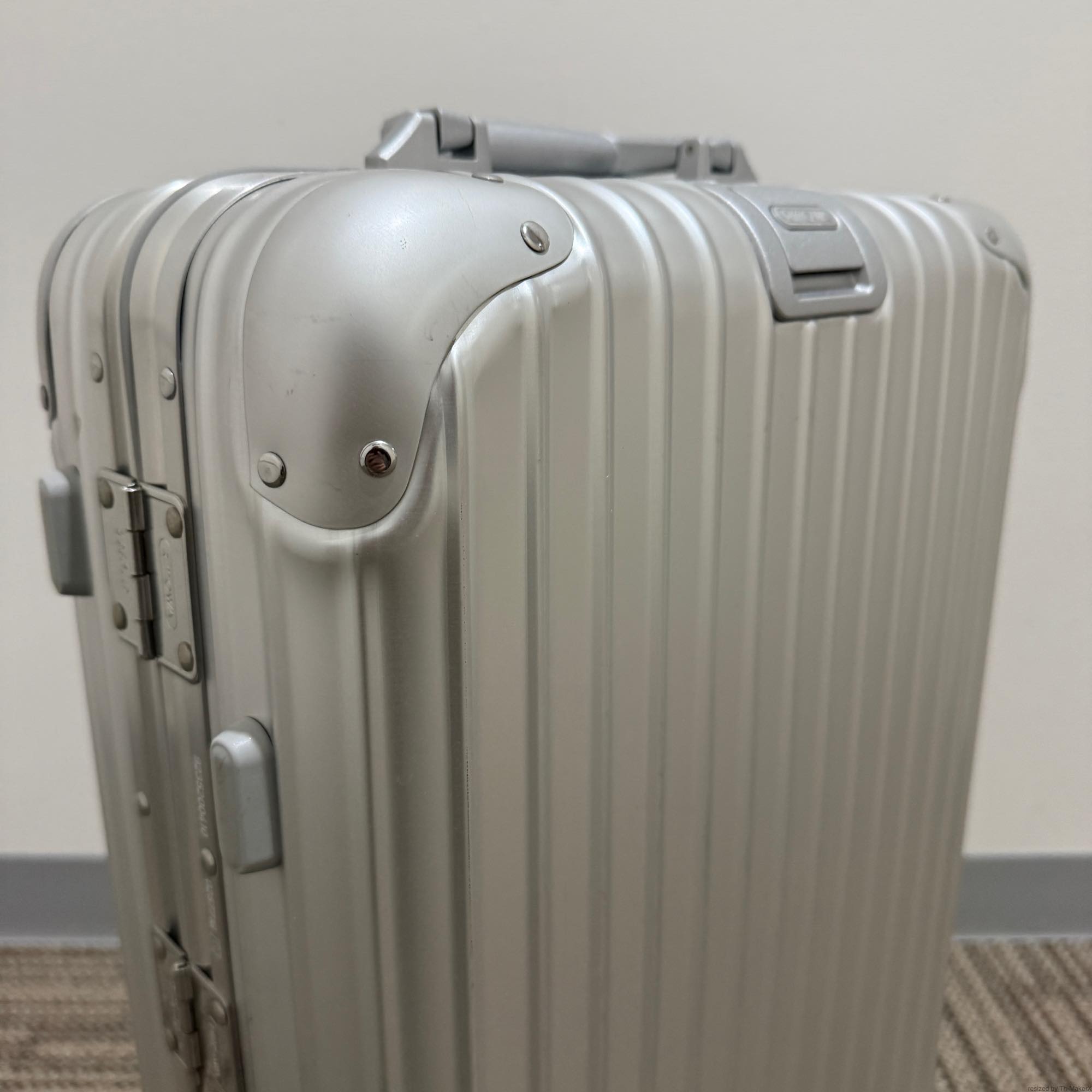 リモワ トパーズ 923.52-6 中古美品 32リットル 4輪