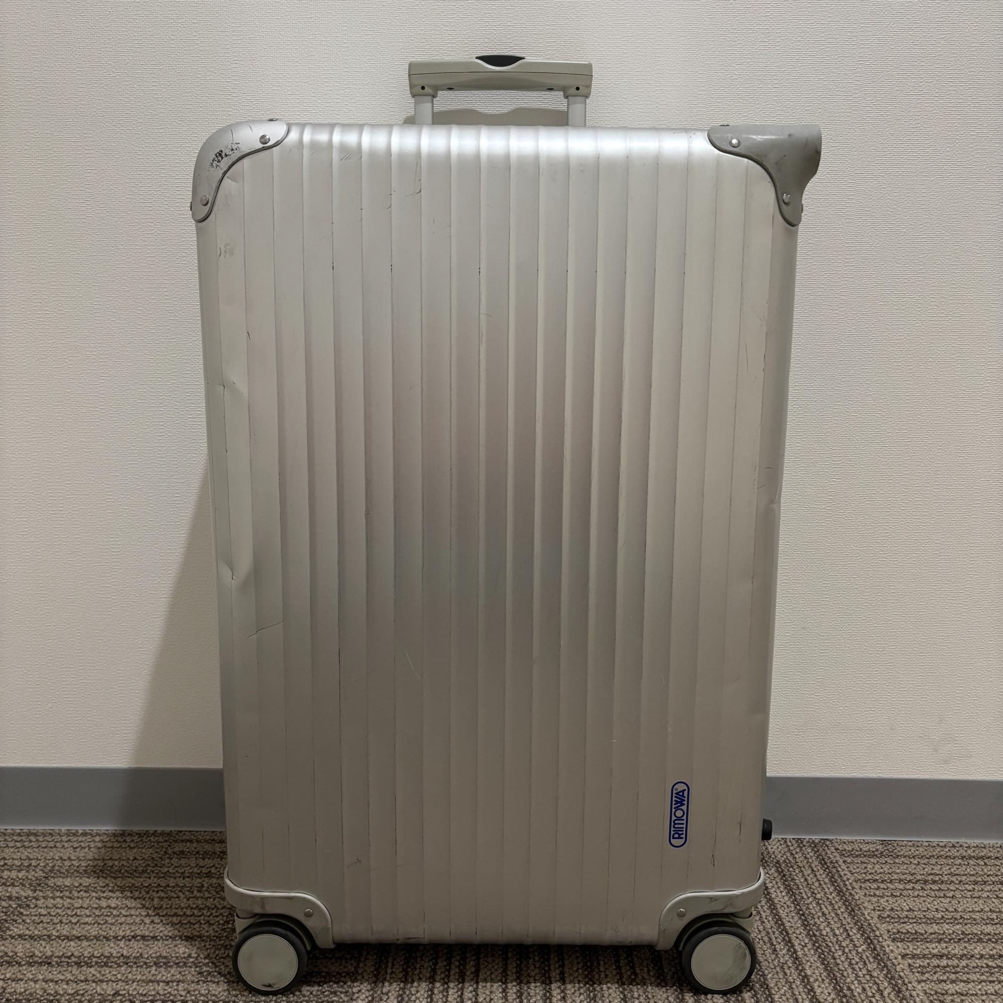 リモワ オリジナル(トパーズ) 932.70-7 82リットル 中古商品 4輪