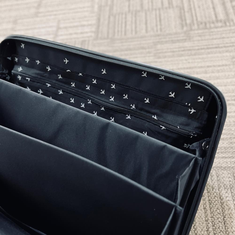 リモワ ルフトハンザ サルサデラックス ハイブリッド 808.52 42リットル 中古美品 2輪