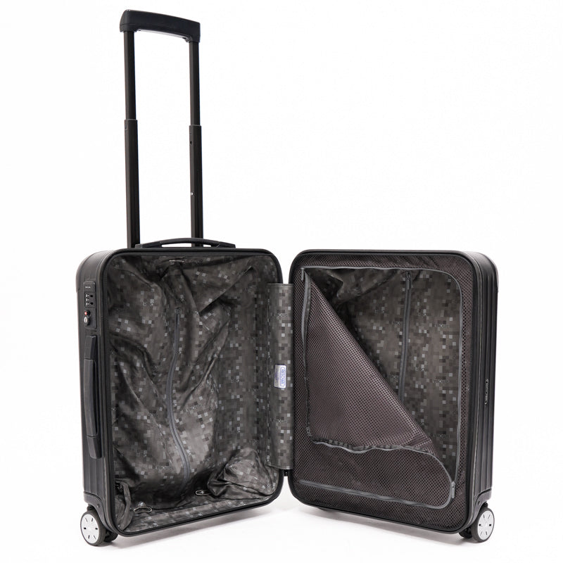 リモワ サルサ 810.56 47リットル 中古商品 4輪
