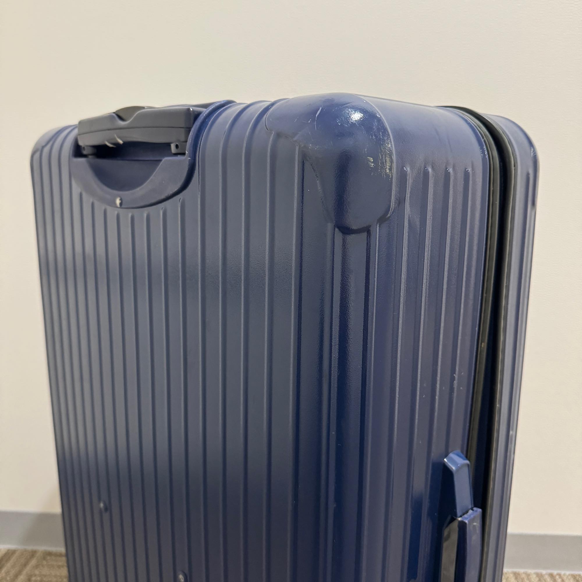 リモワ サルサ U814.70 80リットル 中古商品 2輪