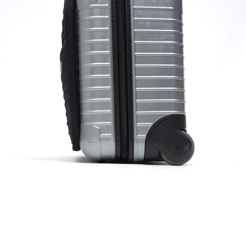 ルフトハンザ リモワ ボレロ 中古商品 821.90 37リットル 2輪