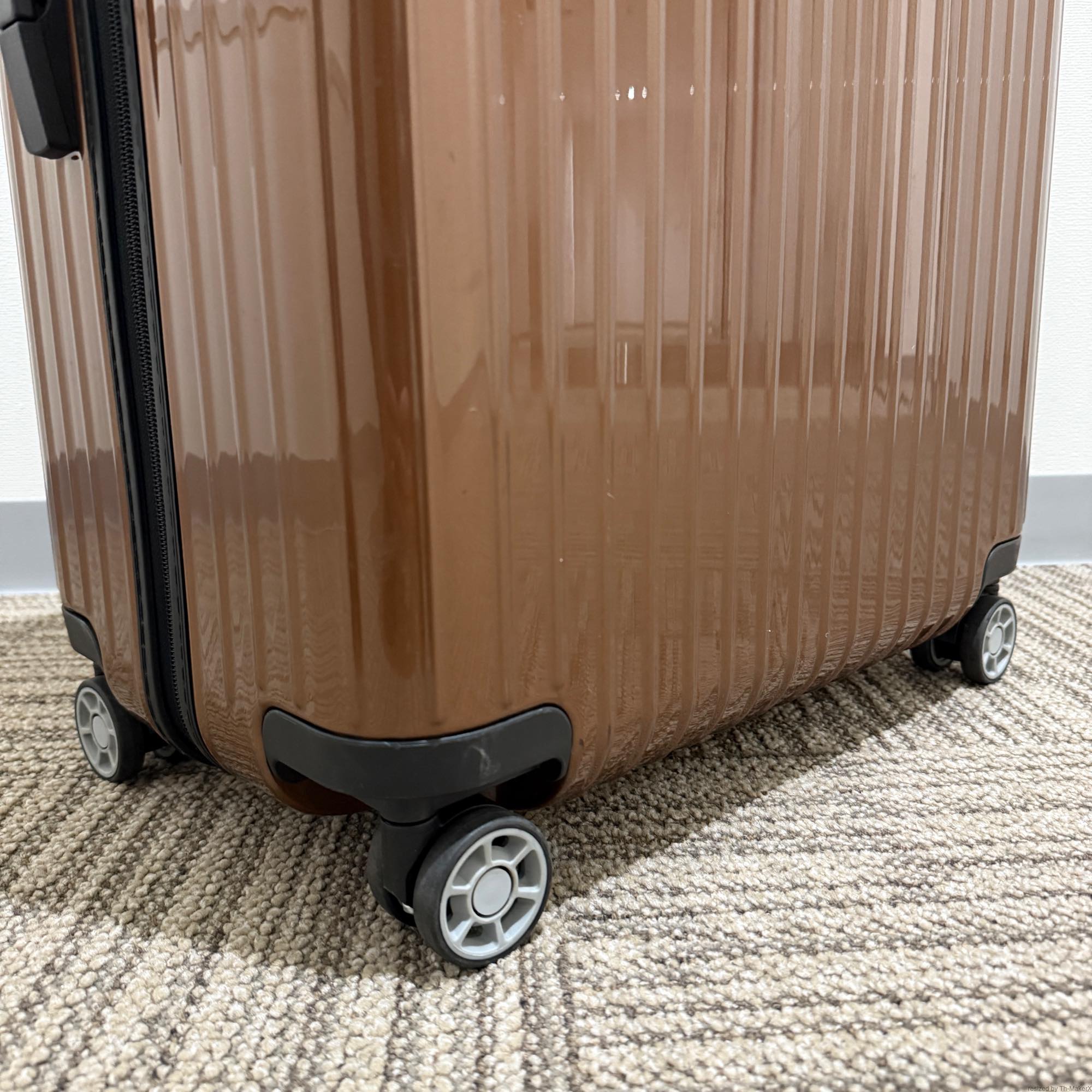 リモワ サルサ エアー 827.70 80リットル 美品 4輪