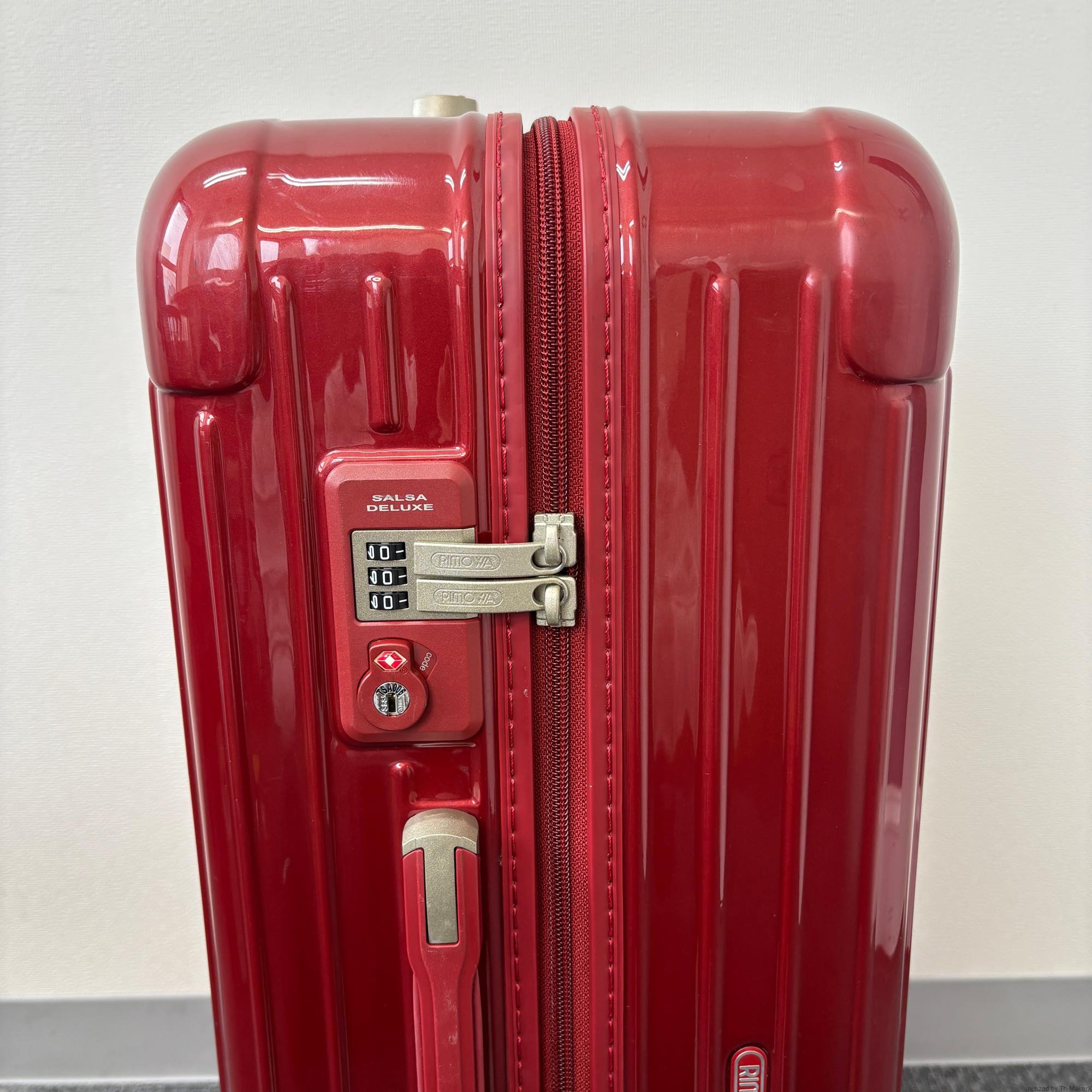 リモワ サルサ デラックス 830.63 61リットル 中古美品 4輪