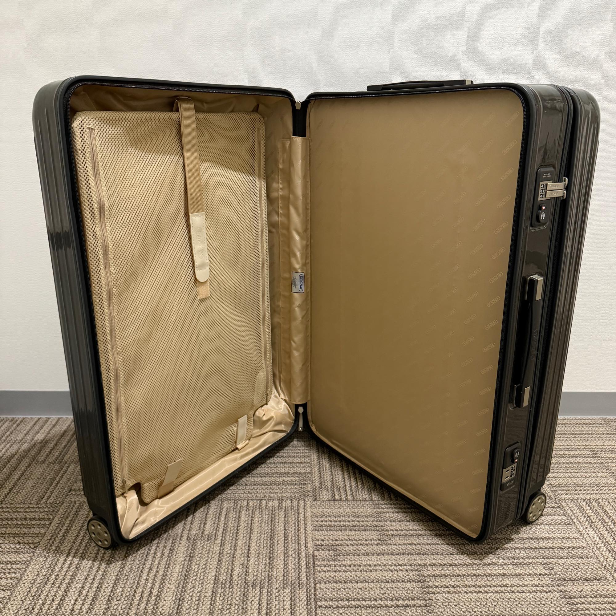 リモワ サルサデラックス 3Suiter 830.80.33.4 中古美品 128リットル 4輪