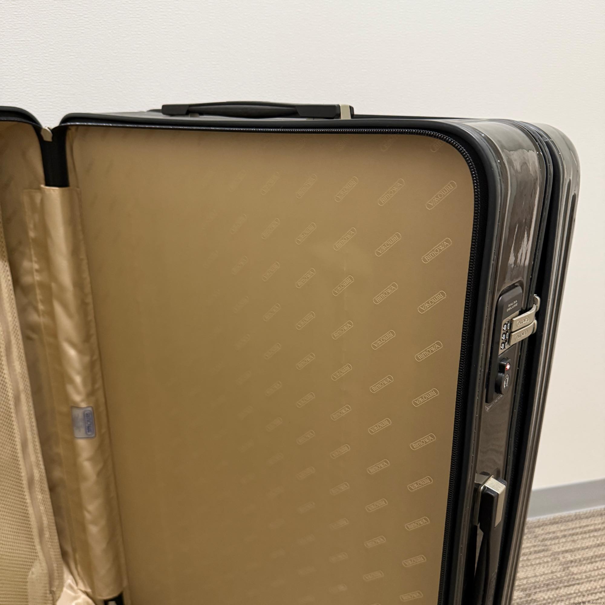 リモワ サルサデラックス 3Suiter 830.80.33.4 中古美品 128リットル 4輪