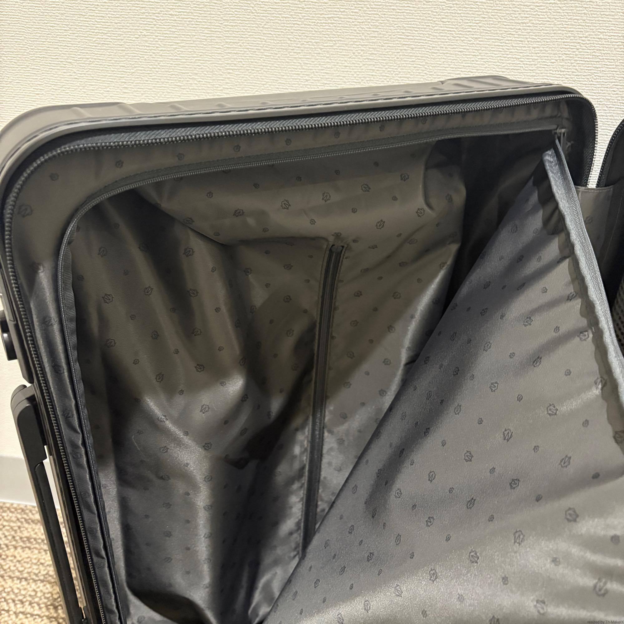 リモワ エッセンシャル 832.52.63.1 キャビンS 34L 中古美品 マットブラック