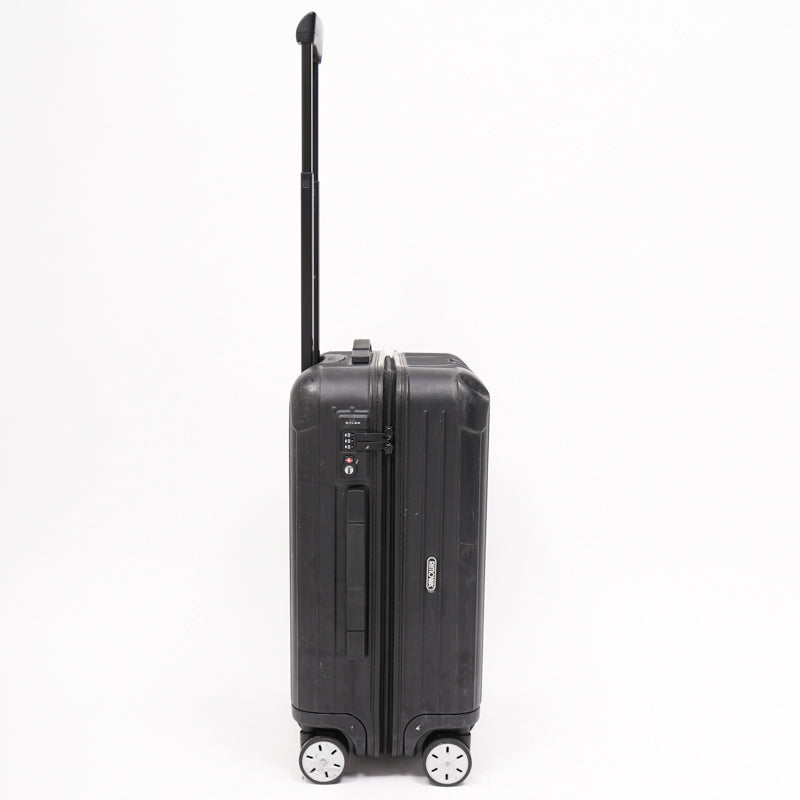リモワ サルサ 834.56 47リットル 中古商品 4輪