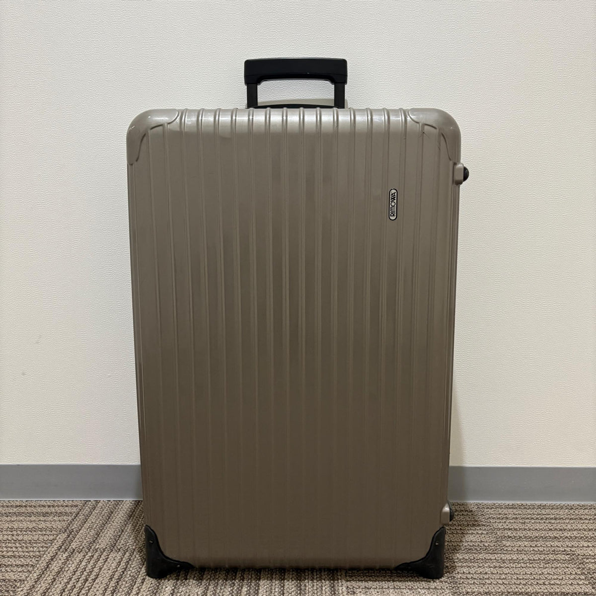 リモワ サルサ(エッセンシャル) 859.70 中古商品 82リットル 2輪 