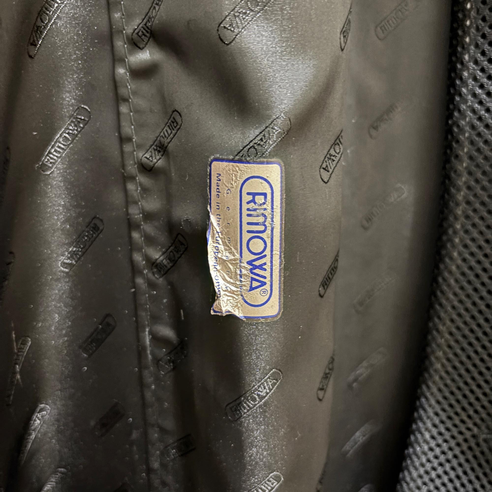 リモワ サルサ(エッセンシャル) 859.70 中古商品 82リットル 2輪