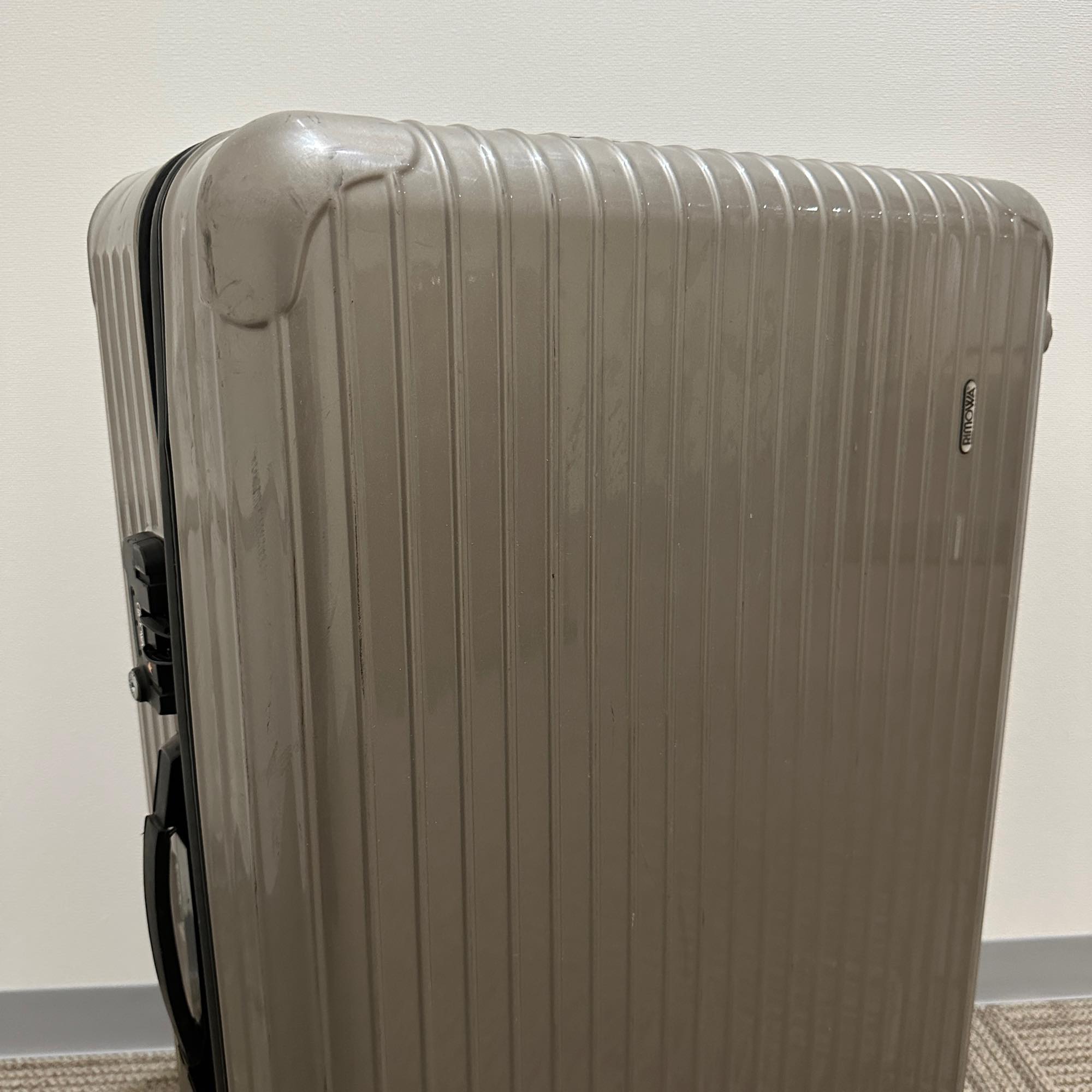 リモワ サンバ 859.77 107リットル 中古商品 2輪