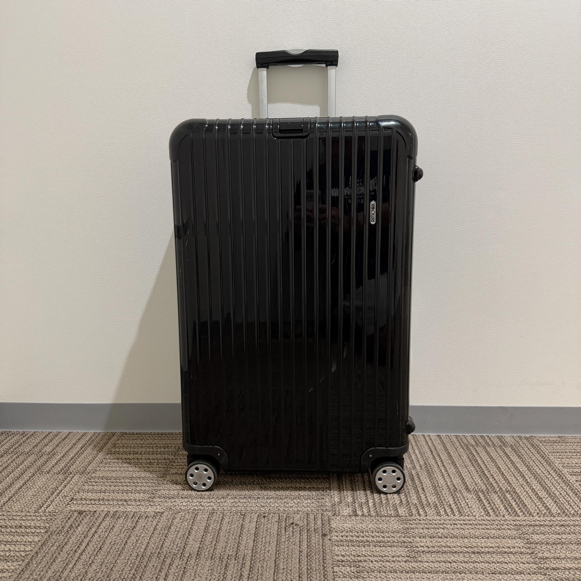 リモワ サルサデラックス U870.70.21.1 中古美品 86リットル 4輪
