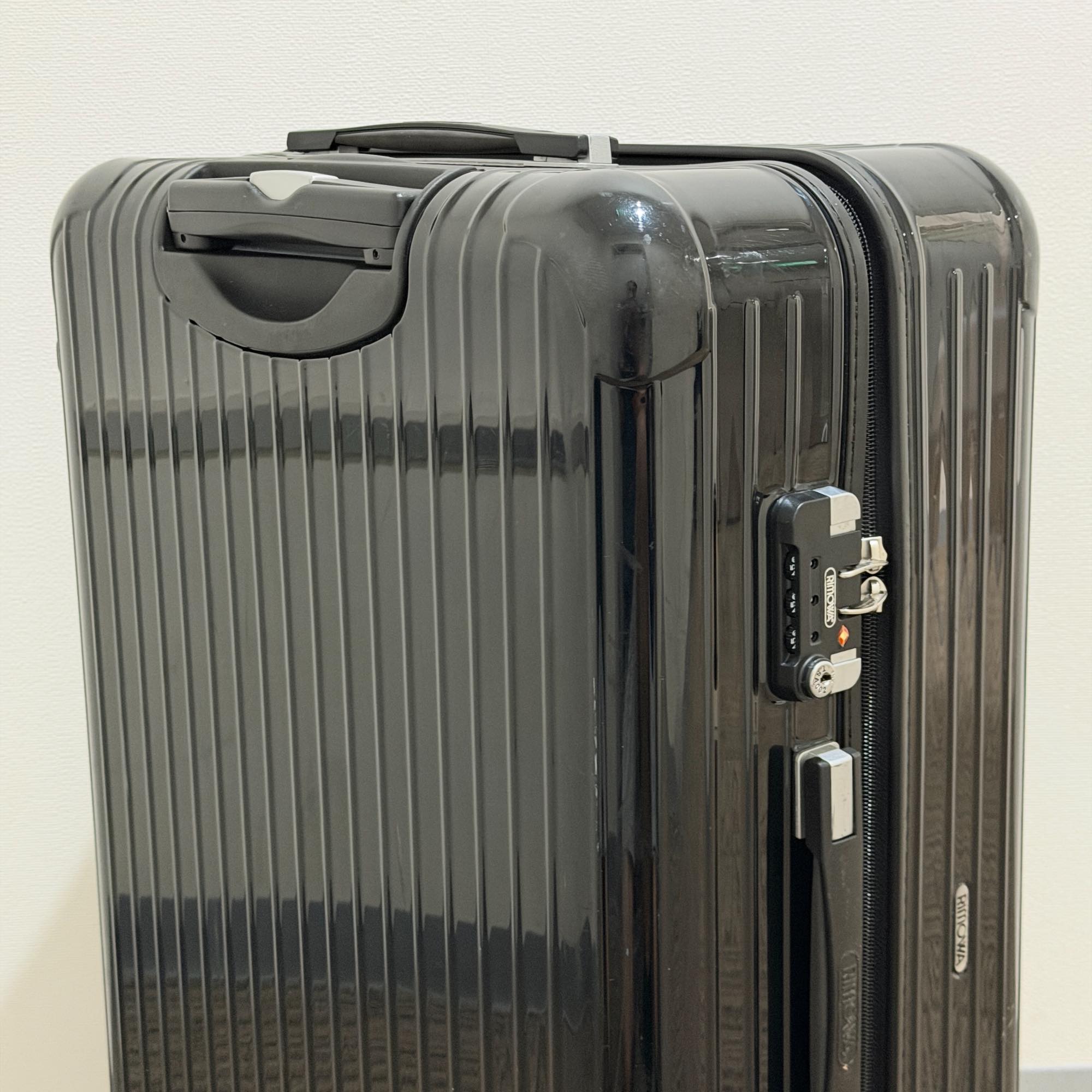 リモワ サルサデラックス U870.70.21.1 中古美品 86リットル 4輪