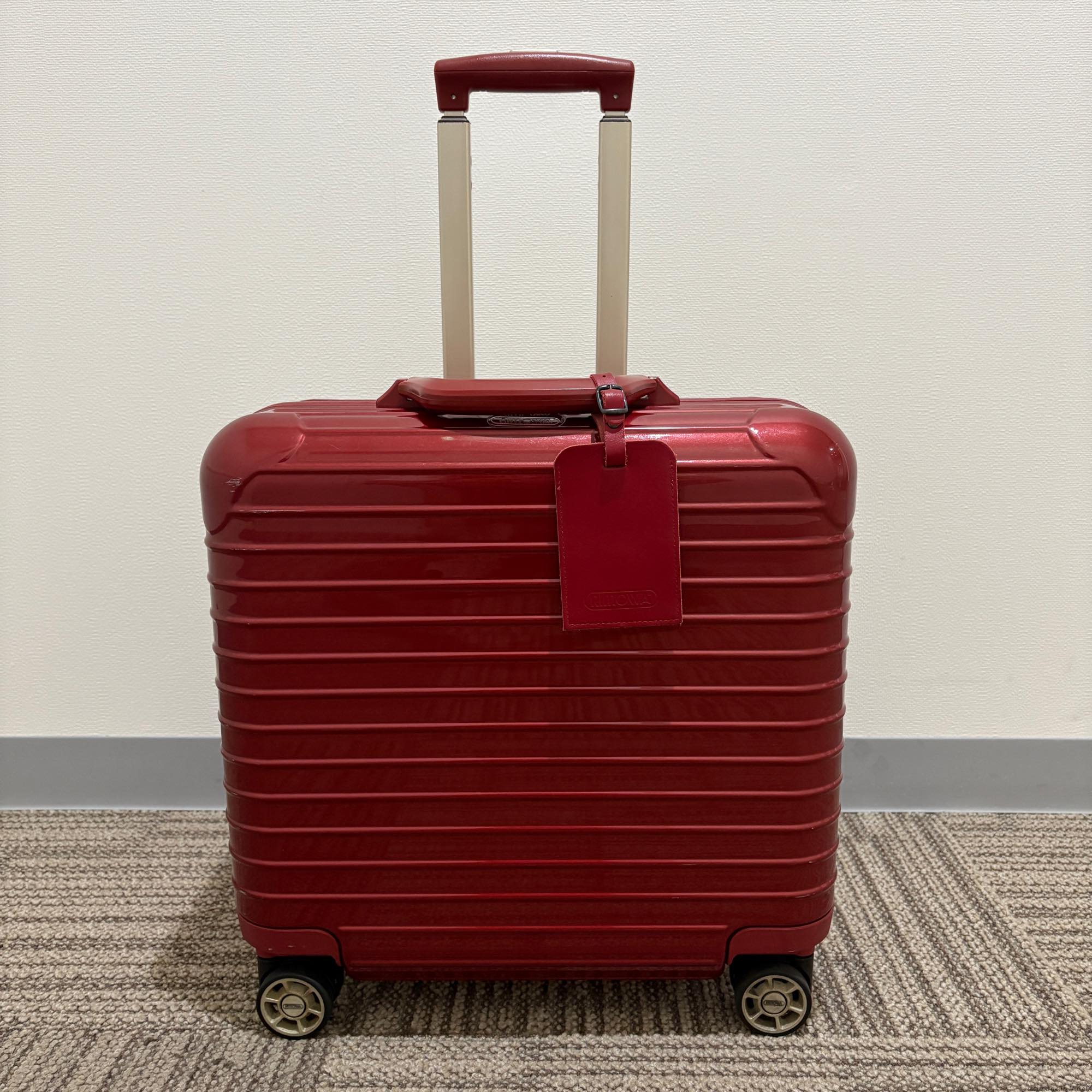 リモワ サルサ デラックス 873.40 29リットル 中古美品 4輪