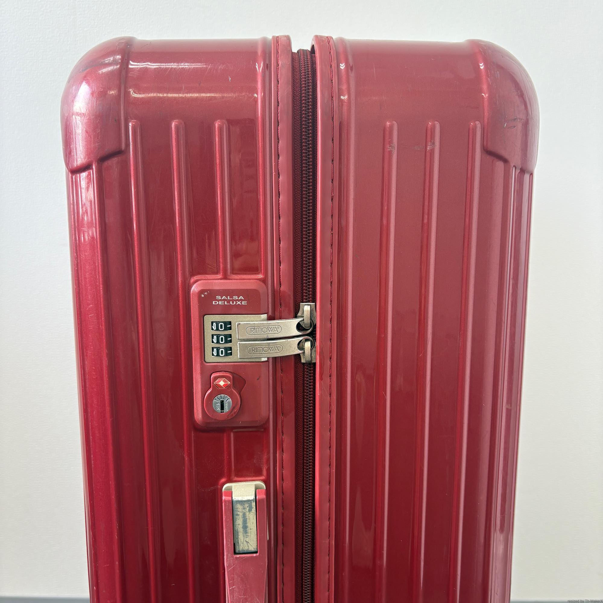 リモワ サルサデラックス(エッセンシャル) 873.70 中古商品 86リットル 4輪