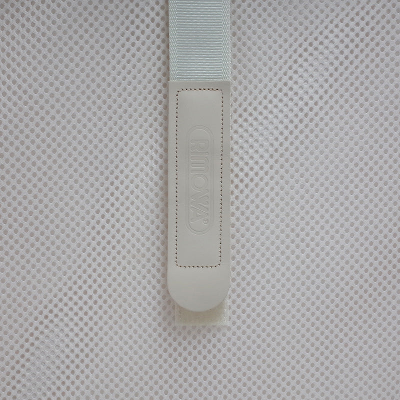 リモワ リンボ U881.56 45リットル 中古美品 4輪