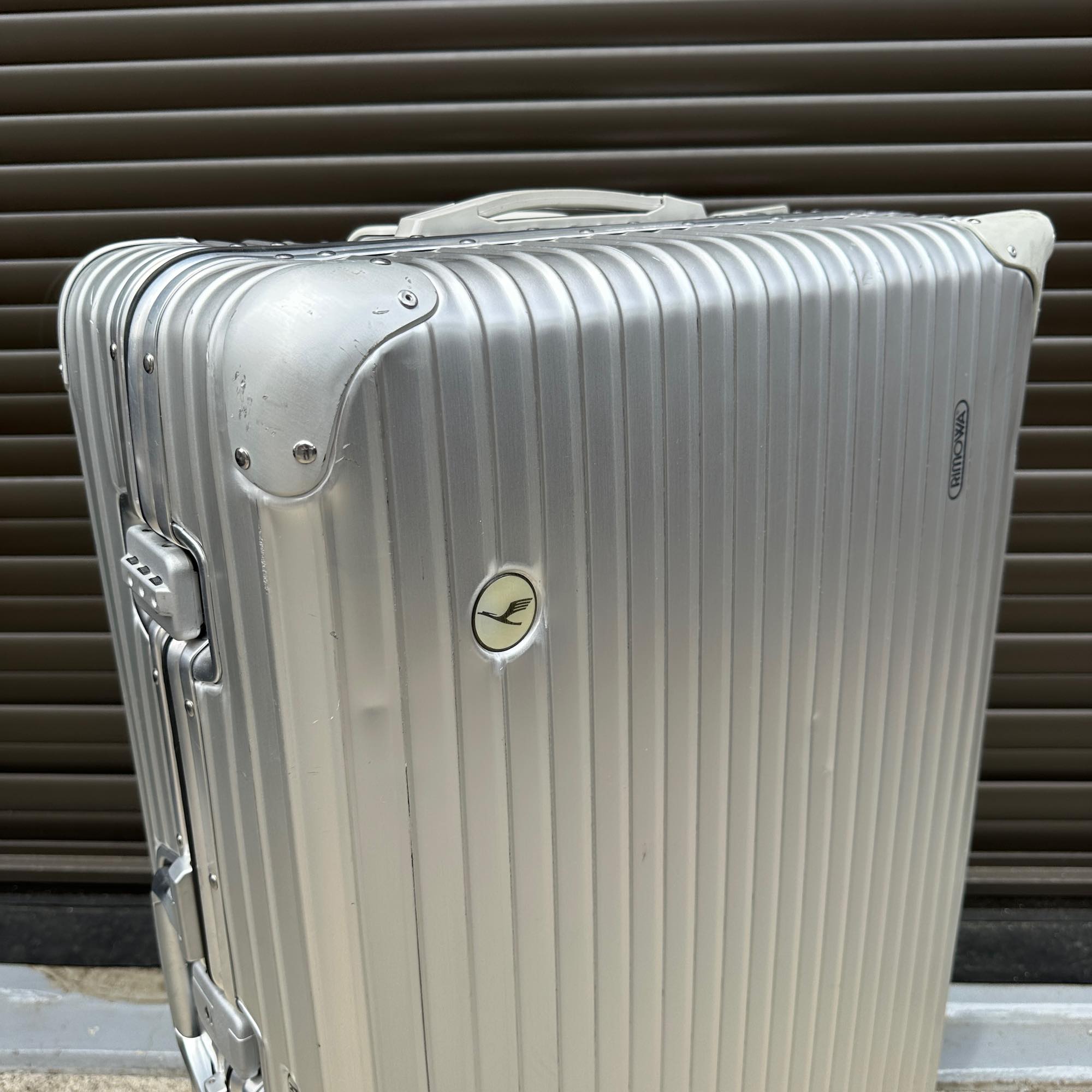 ルフトハンザ リモワ アルミニウム 921.78 82リットル 中古商品 4輪
