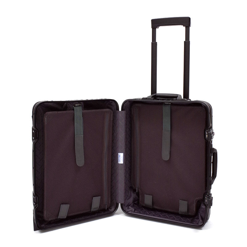 ルフトハンザ リモワ アルミニウム 中古美品 921.90 84リットル 4輪